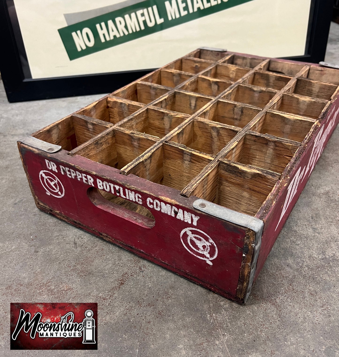 Vtg. DR PEPPER Drink Bottle Wooden Crate / Carrier - Free Shipping!