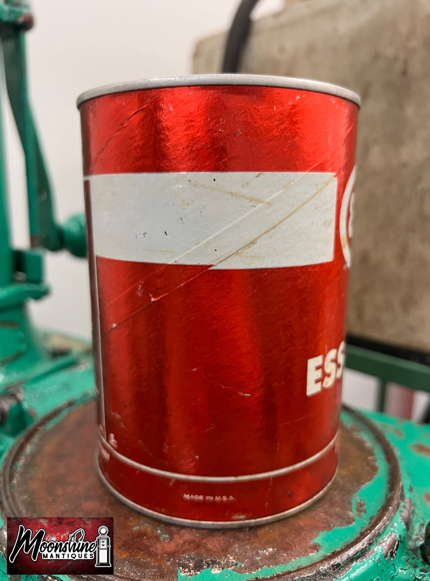 1960's ESSO Essolube Motor Oil Can 1 qt - Gas & Oil - Free Shipping!