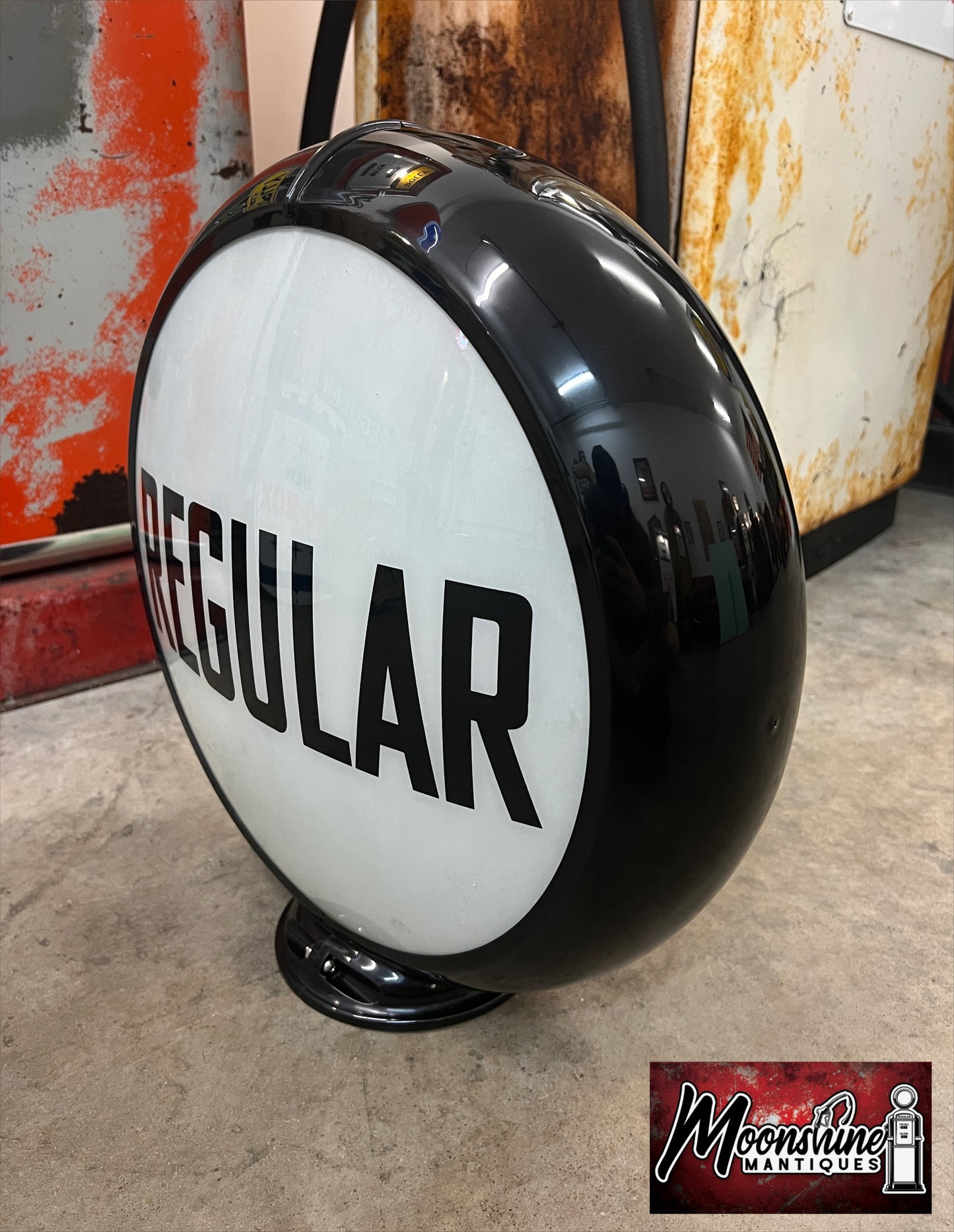 Original 1950's REGULAR GASOLINE Gas Pump Globe - Free Shipping!