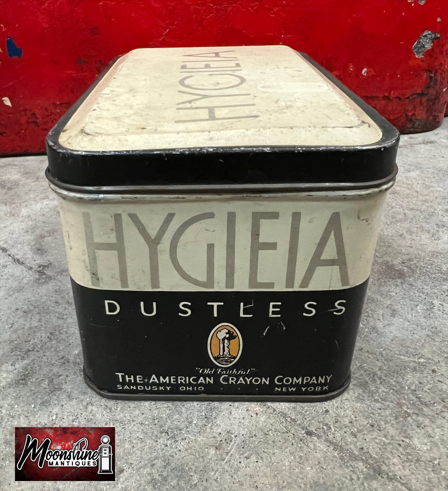 Vtg. HYGIEIA Dustless Chalk Tin - The American Crayon Company - Free Shipping!