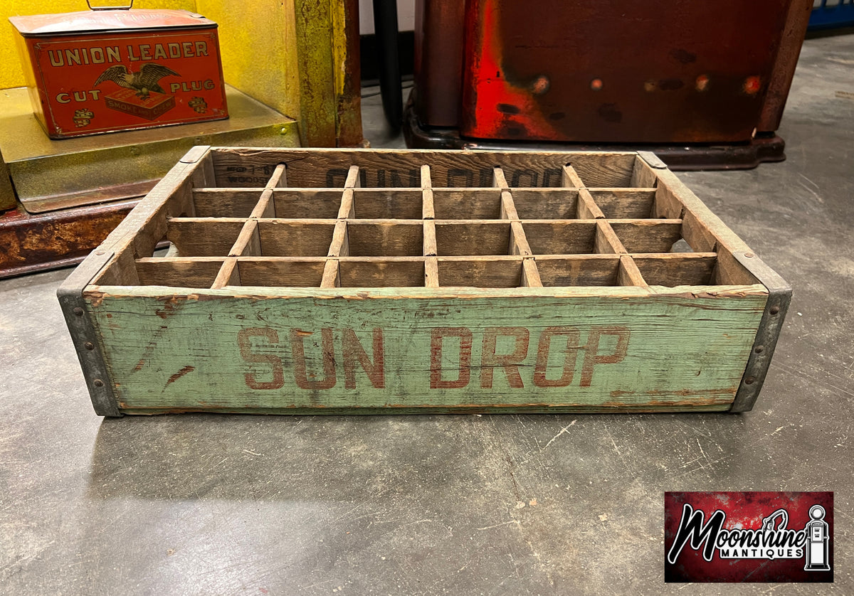 Vtg. 1960's SUN DROP Drink Bottle Wooden Crate / Carrier - Free Shipping!
