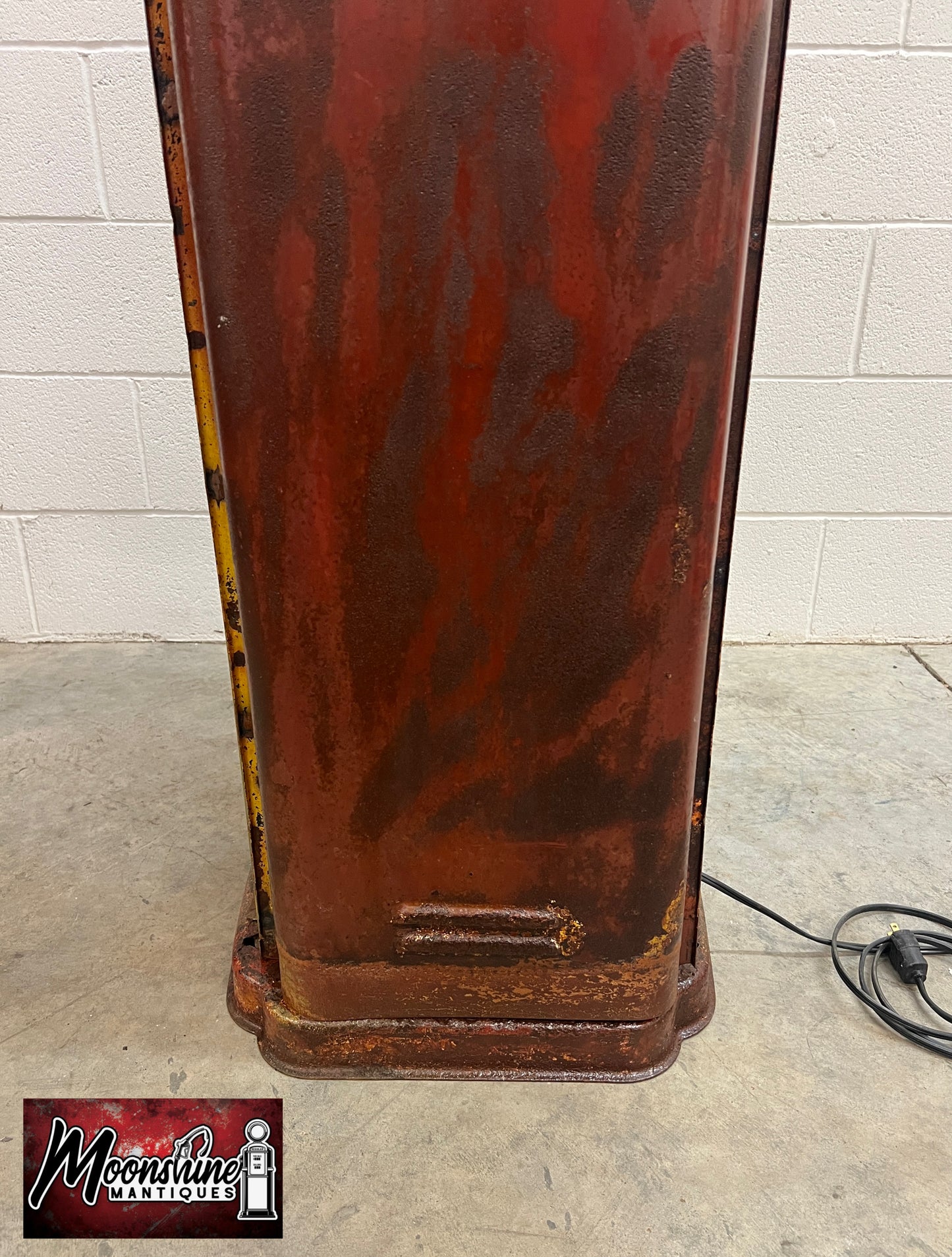 Rustoration 1940’s SUNOCO DYNAFUEL Gilbarco Gas Pump w/ Shelves - Mancave Decor - Free Shipping!