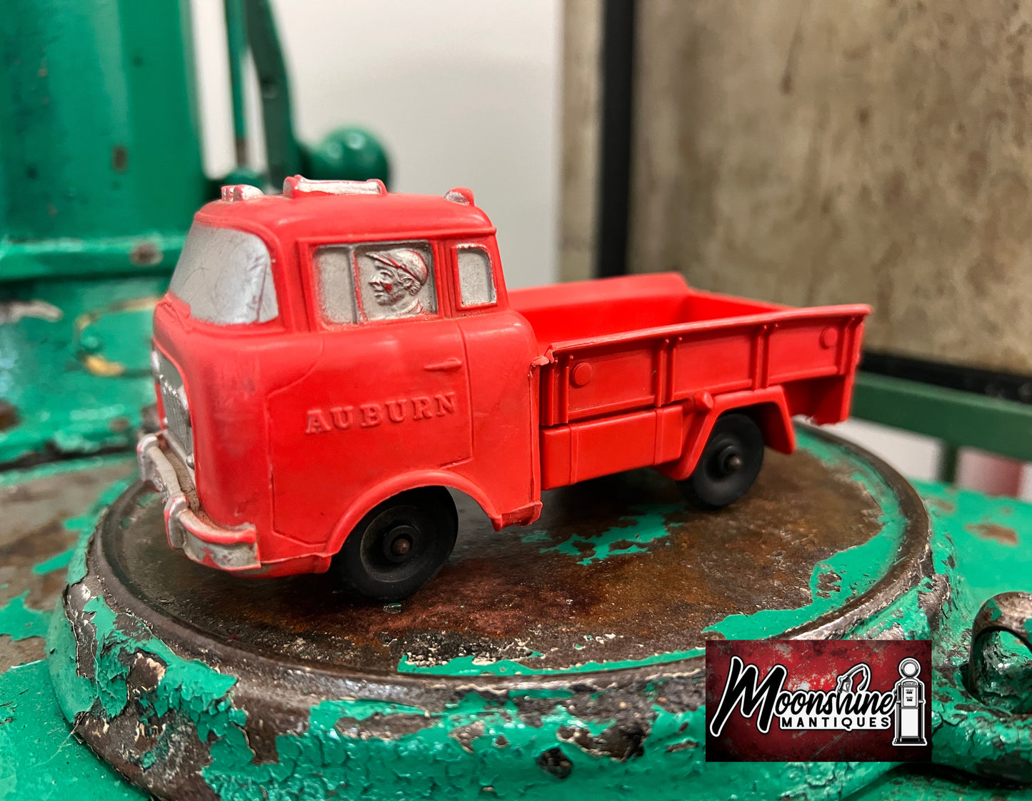 Vtg. 1950's AUBURN Toy Dump Truck - Made in USA - Free Shipping!