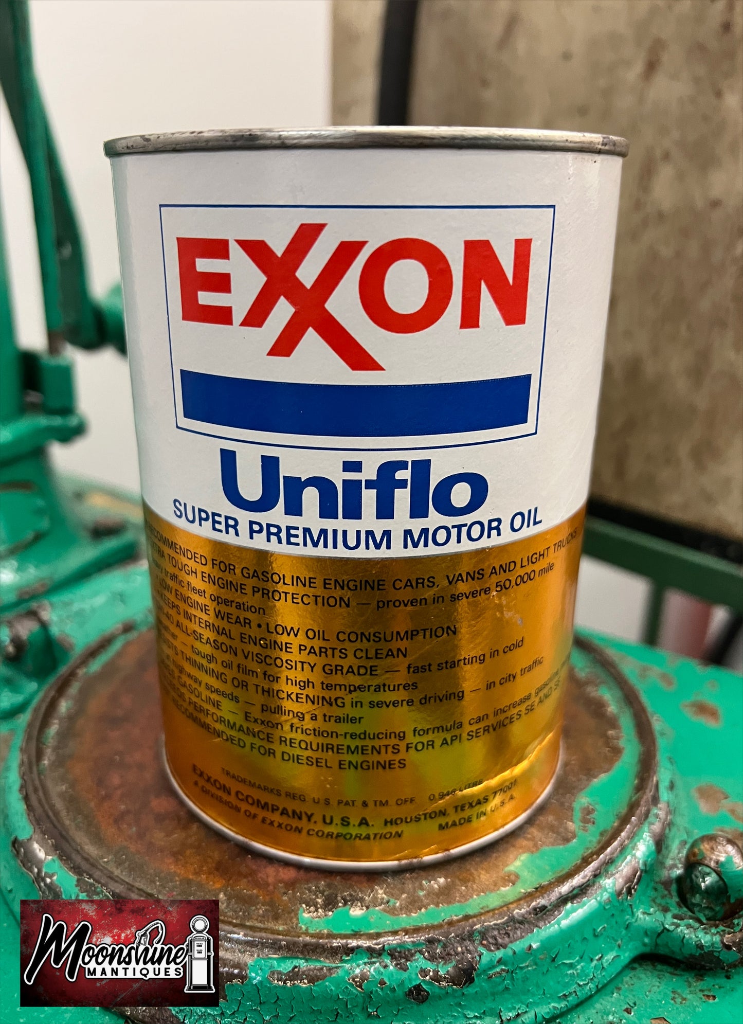 FULL - Vtg. EXXON Uniflo Motor Oil Can 1 qt - Gas & Oil - Free Shipping!