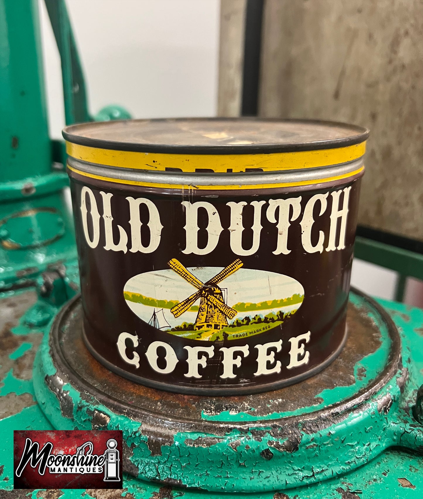 Vtg. OLD DUTCH Coffee Tin Can - Free Shipping!