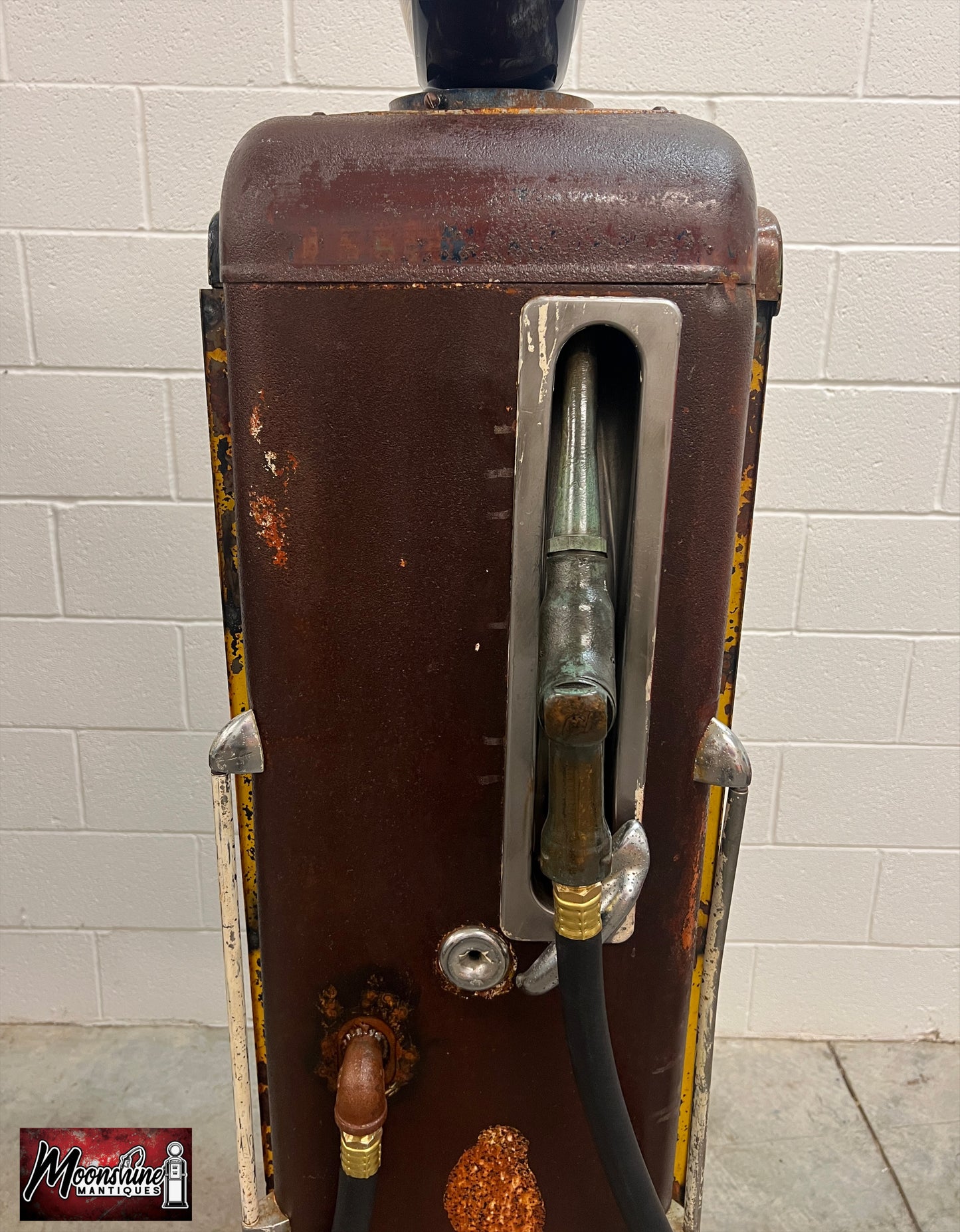Rustoration 1940’s INDIAN GASOLINE Gilbarco Gas Pump w/ Shelves - Mancave Decor - Free Shipping!