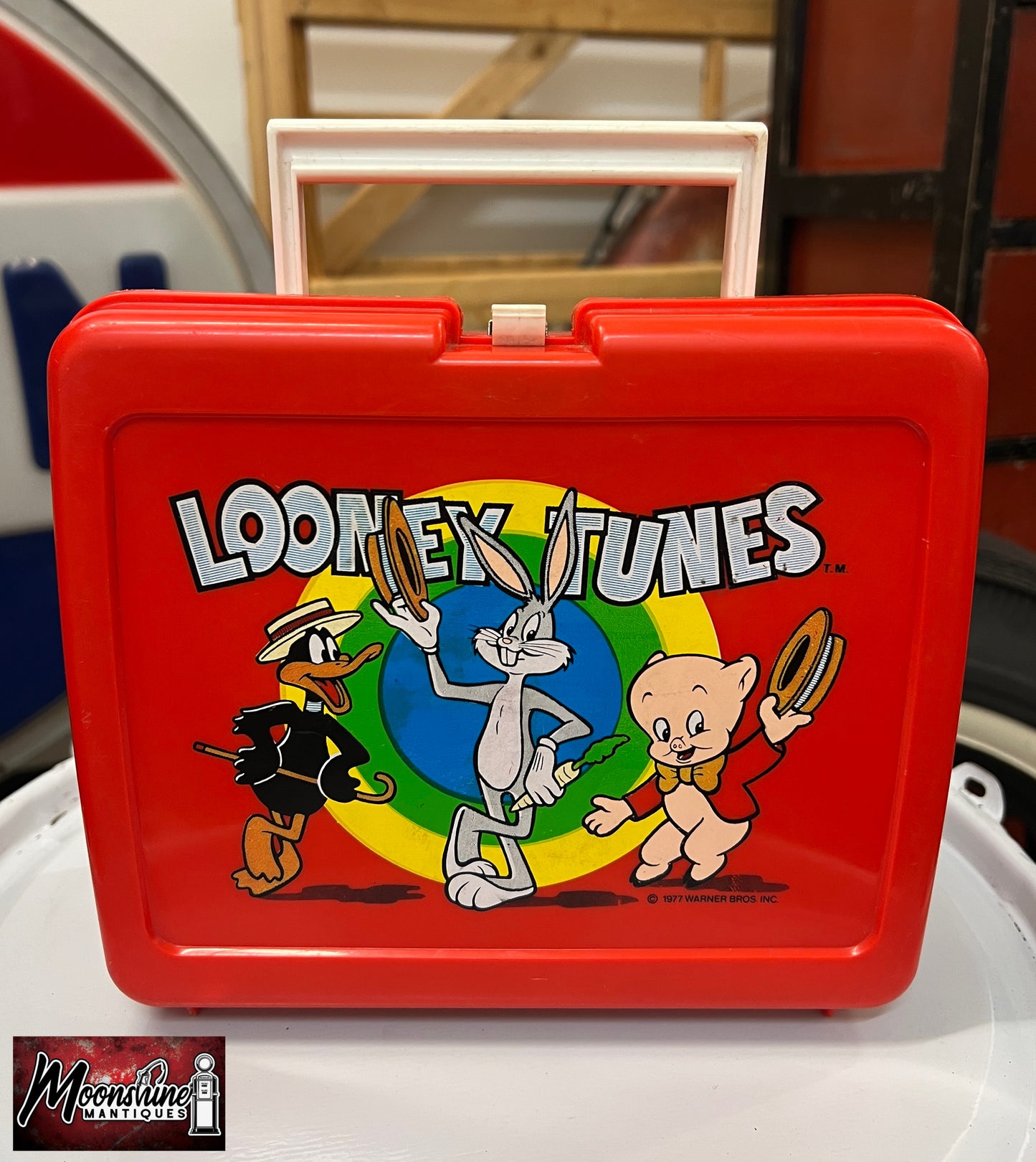 Vtg. 1977 LOONEY TUNES Lunch Box w/ Thermos - Bugs Bunny, Daffy Duck, Porky Pig - Free Shipping!