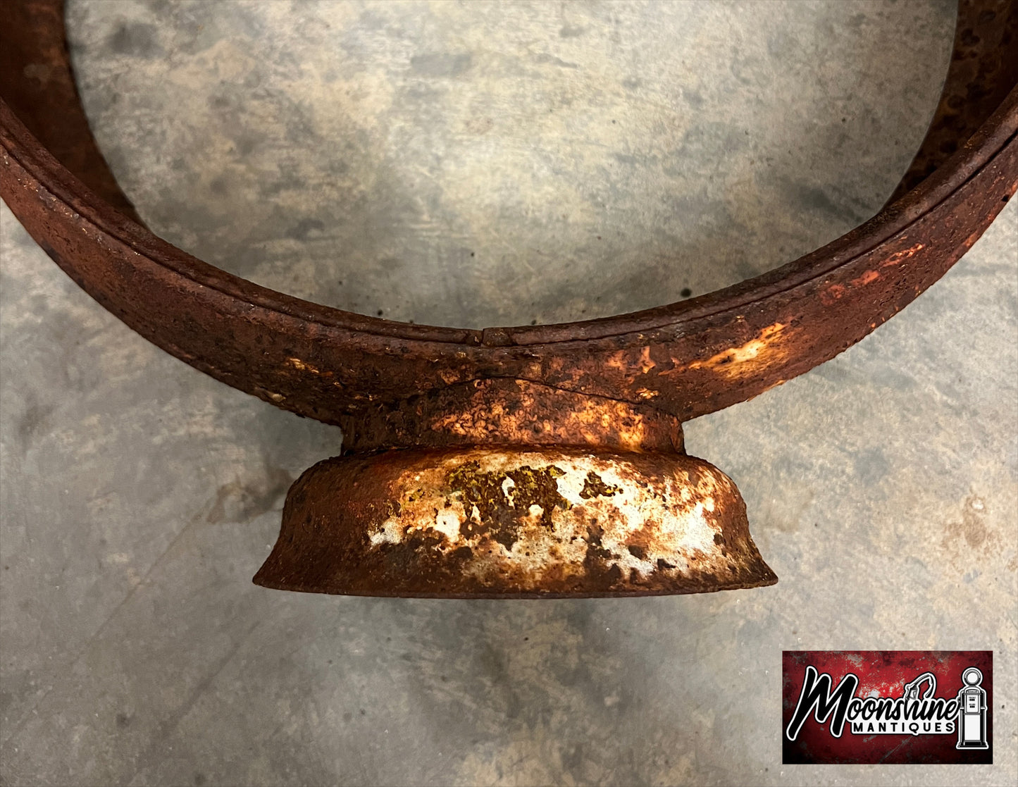 Original Gas Pump Globe Steel Body - Free Shipping!