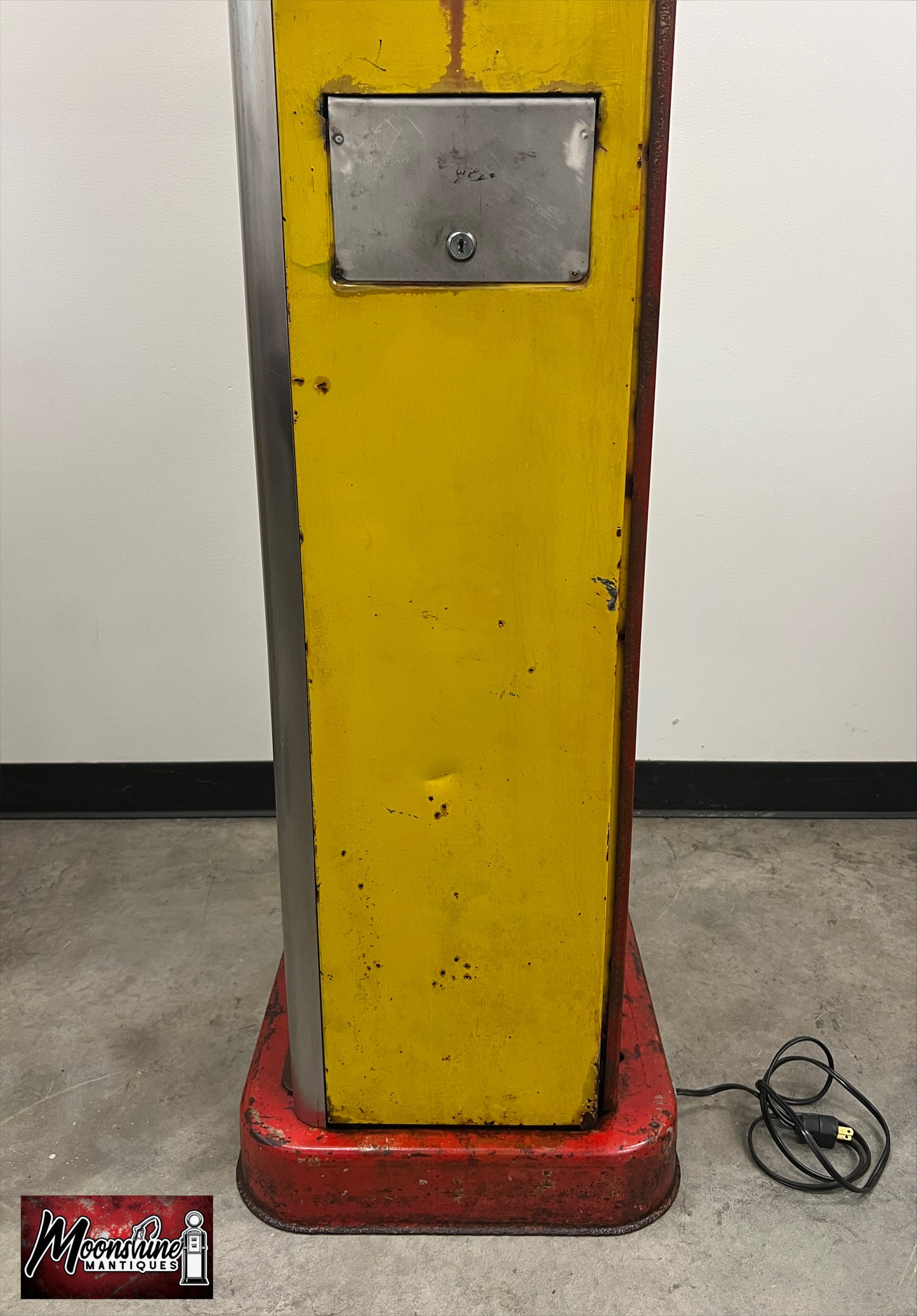 Rustoration 1940’s HOT ROD GASOLINE Bowser Gas Pump w/ Shelves - Mancave Decor - Free Shipping!