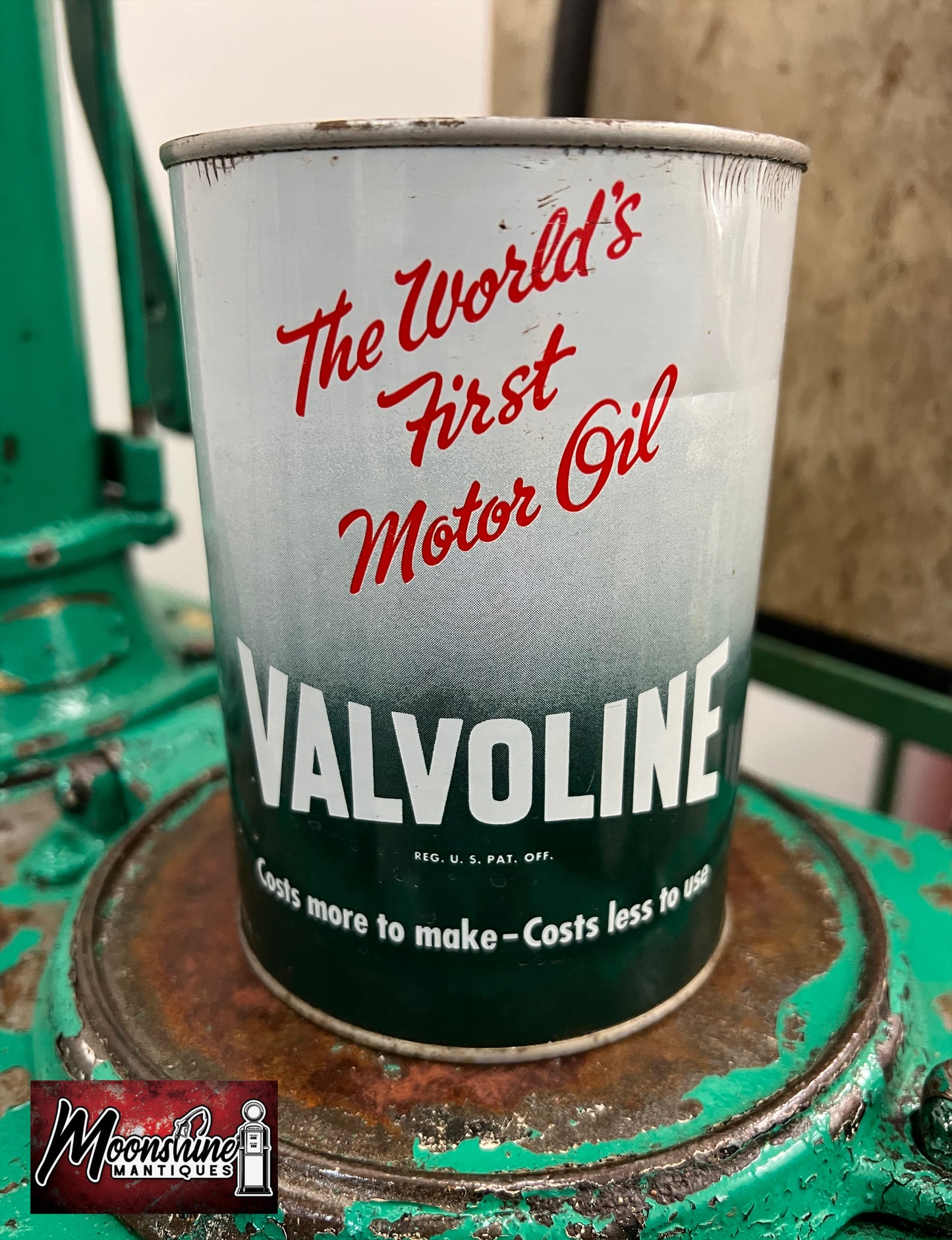 1950’s VALVOLINE Motor Oil Can 1 qt. - Free Shipping!