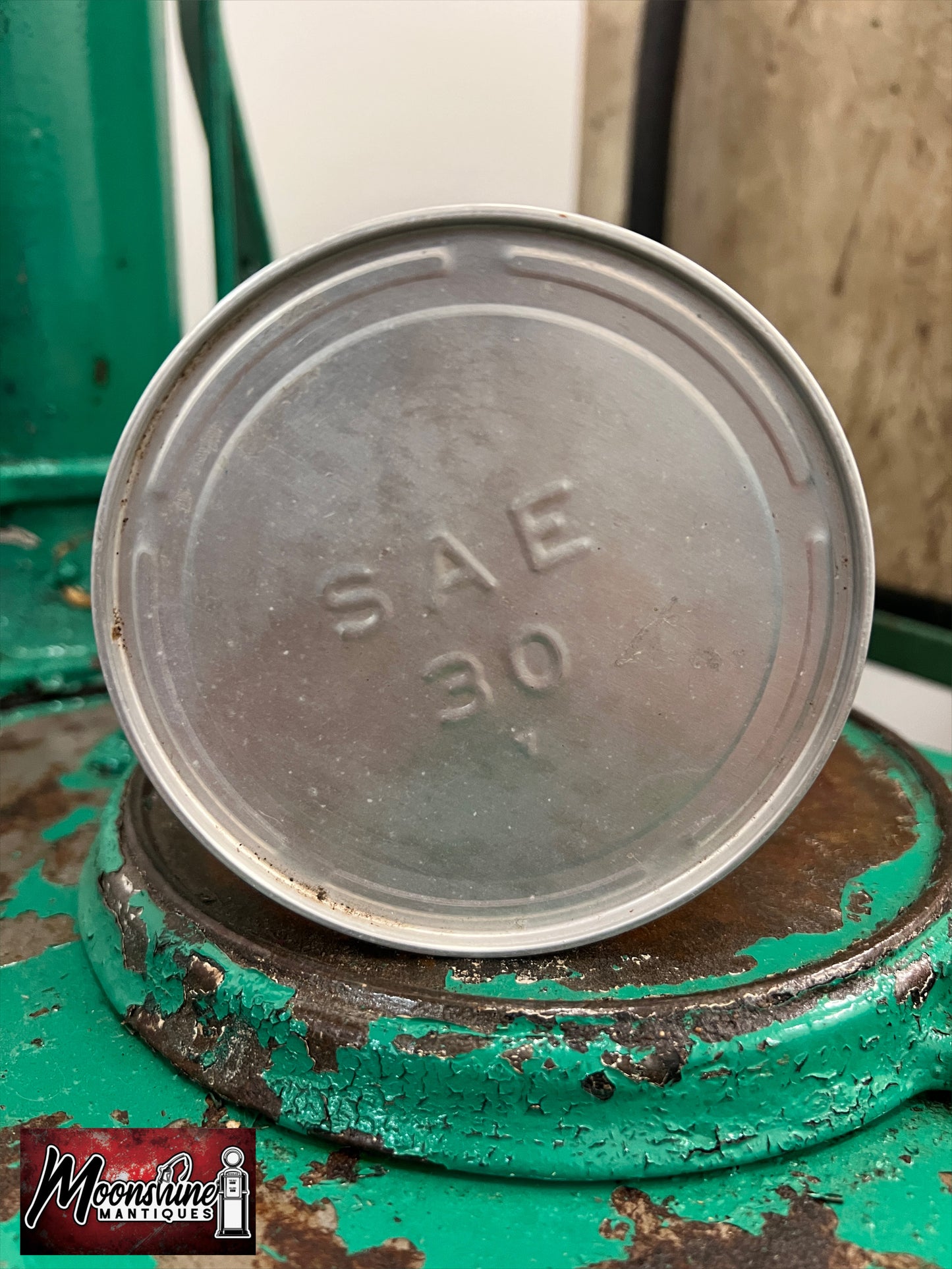 1960's ESSO Essolube Motor Oil Can 1 qt - Gas & Oil - Free Shipping!