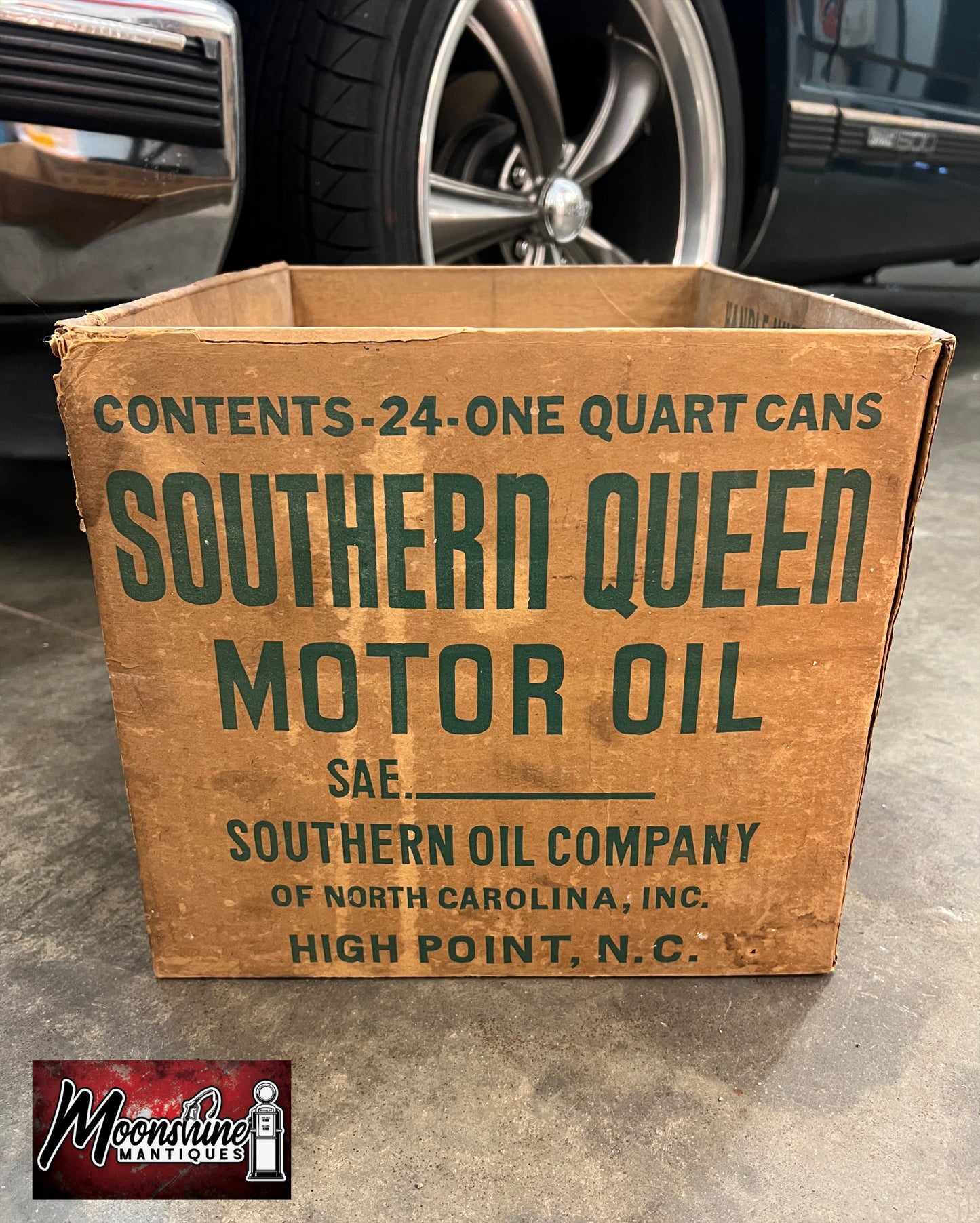 RARE - Vtg. 1960's SOUTHERN QUEEN Motor Oil Can Case Box - Gas & Oil - Free Shipping!