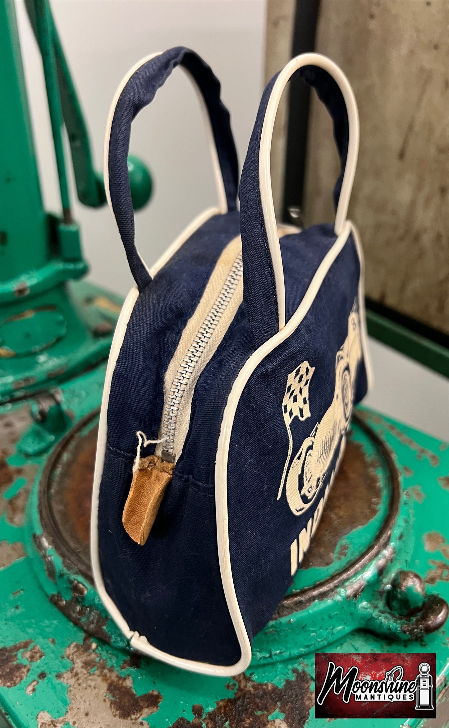 Vtg. INDIANAPOLIS SPEEDWAY Gift Shop Novelty Purse / Bag - Free Shipping!