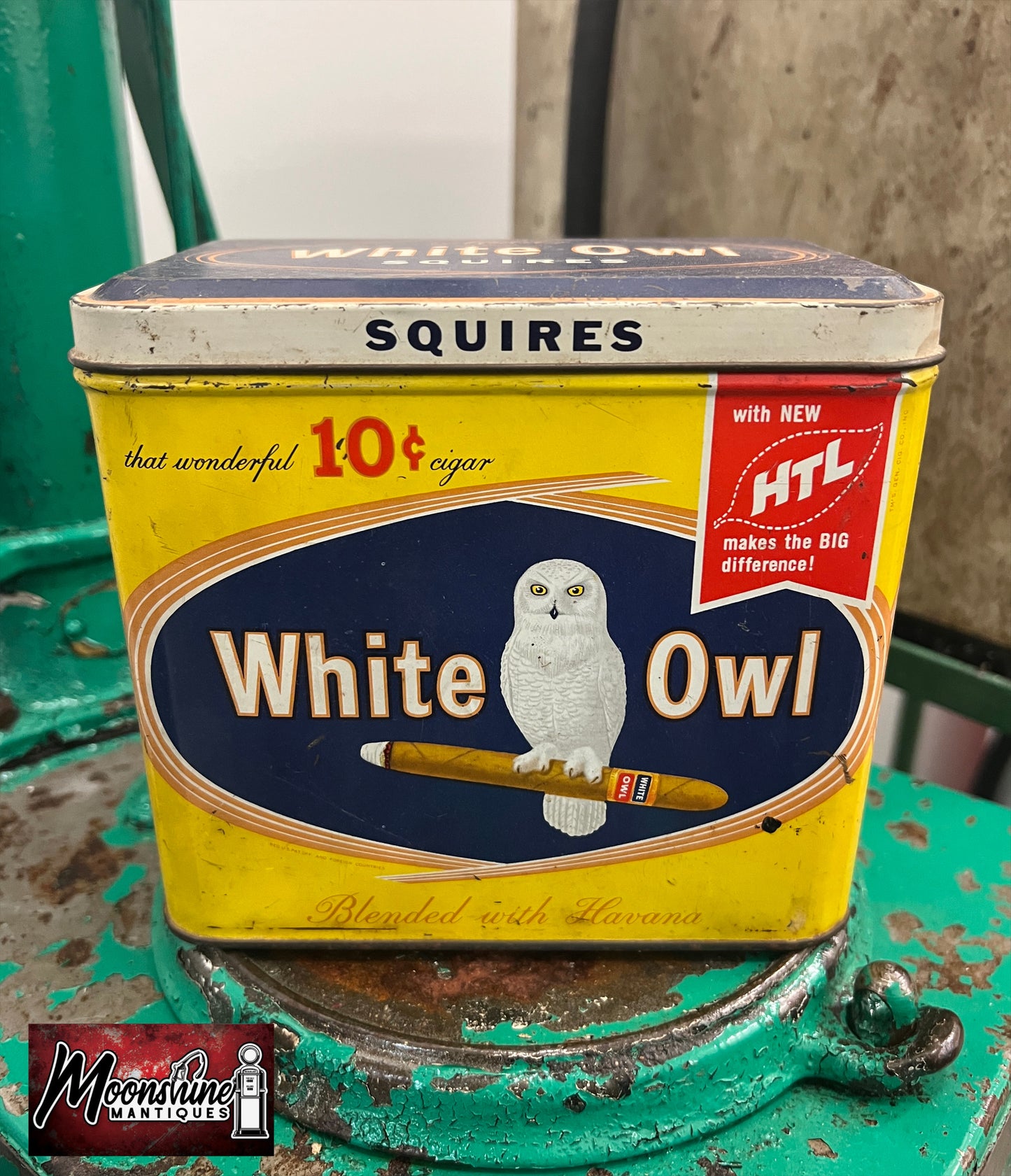 Vtg. WHITE OWL Squires Cigar Tin - Free Shipping!