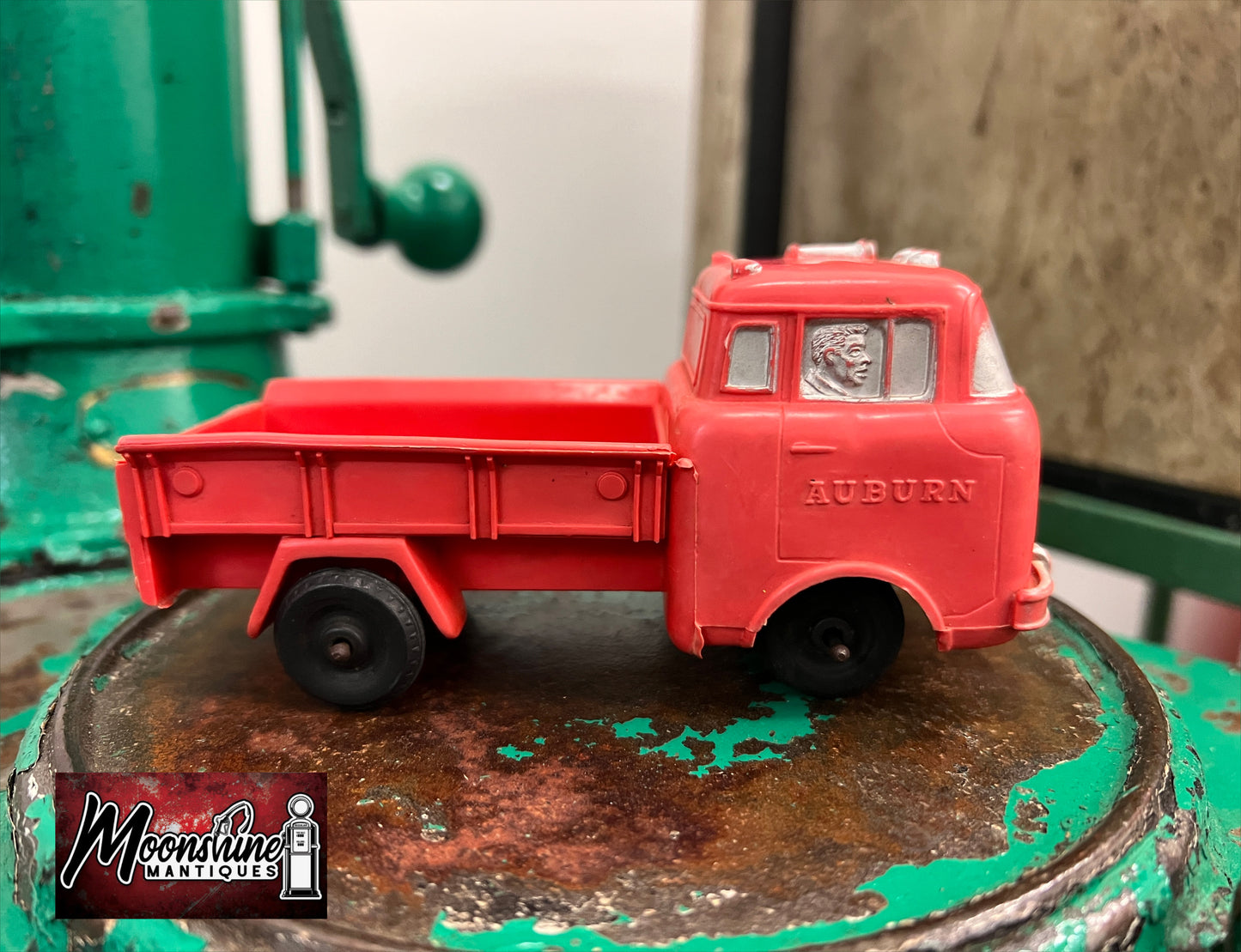 Vtg. 1950's AUBURN Toy Dump Truck - Made in USA - Free Shipping!