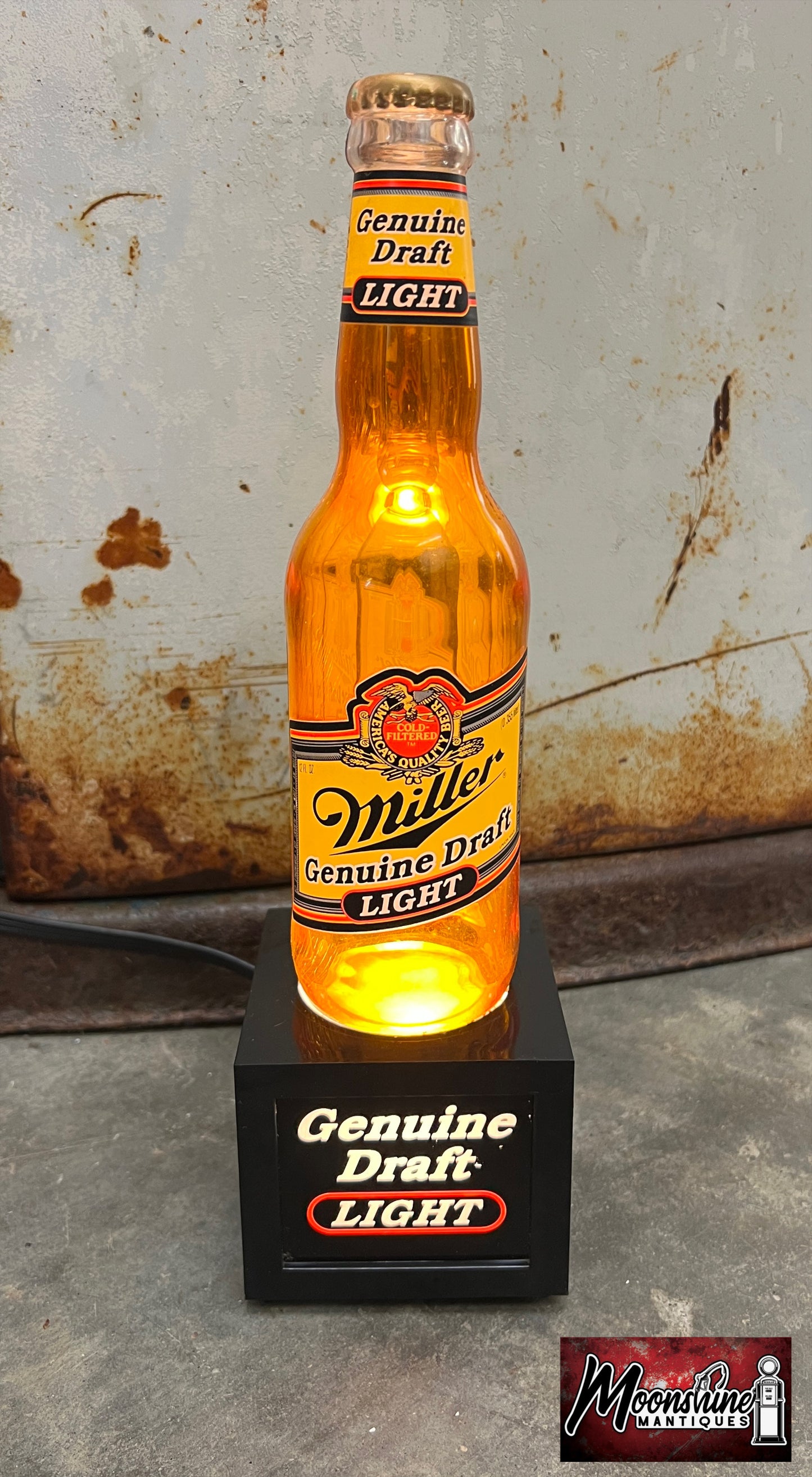 Vtg. MILLER GENUINE DRAFT Lighted Advertising Beer Bottle Sign - Free Shipping!