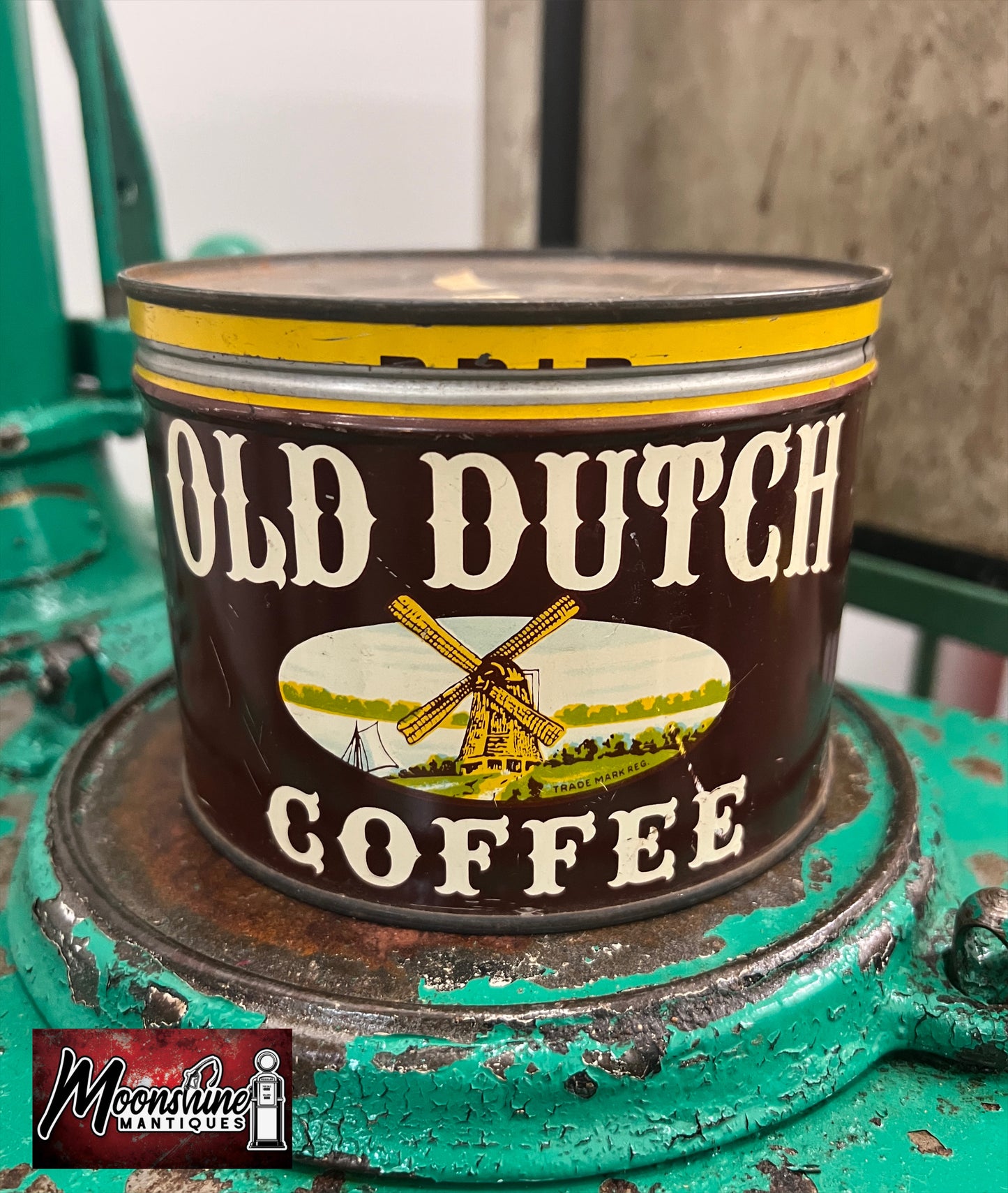 Vtg. OLD DUTCH Coffee Tin Can - Free Shipping!