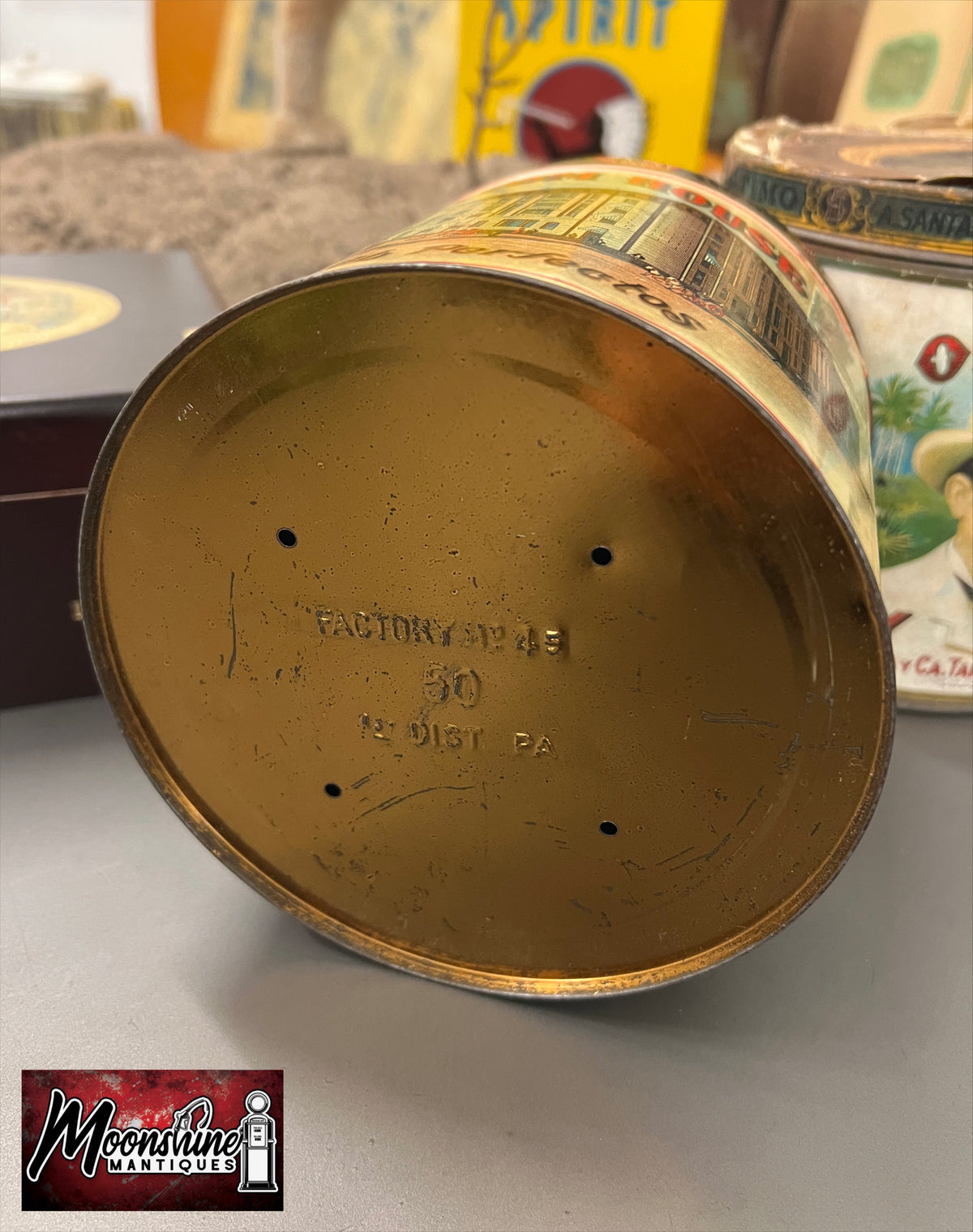 RARE 1920's Custom House Cigar Tin - Free Shipping!
