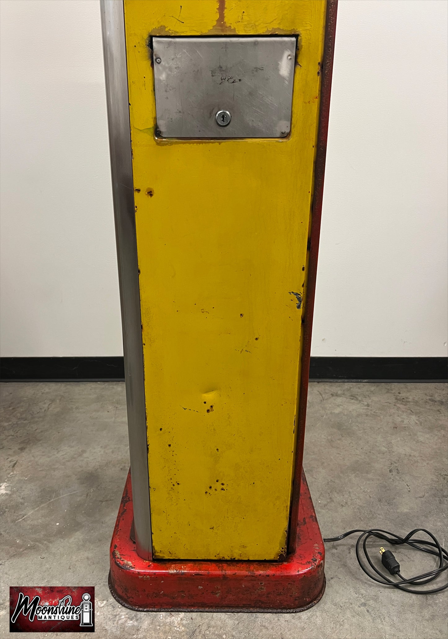 Rustoration 1940’s SUPER SHELL Bowser Gas Pump w/ Shelves - Mancave Decor - Free Shipping!