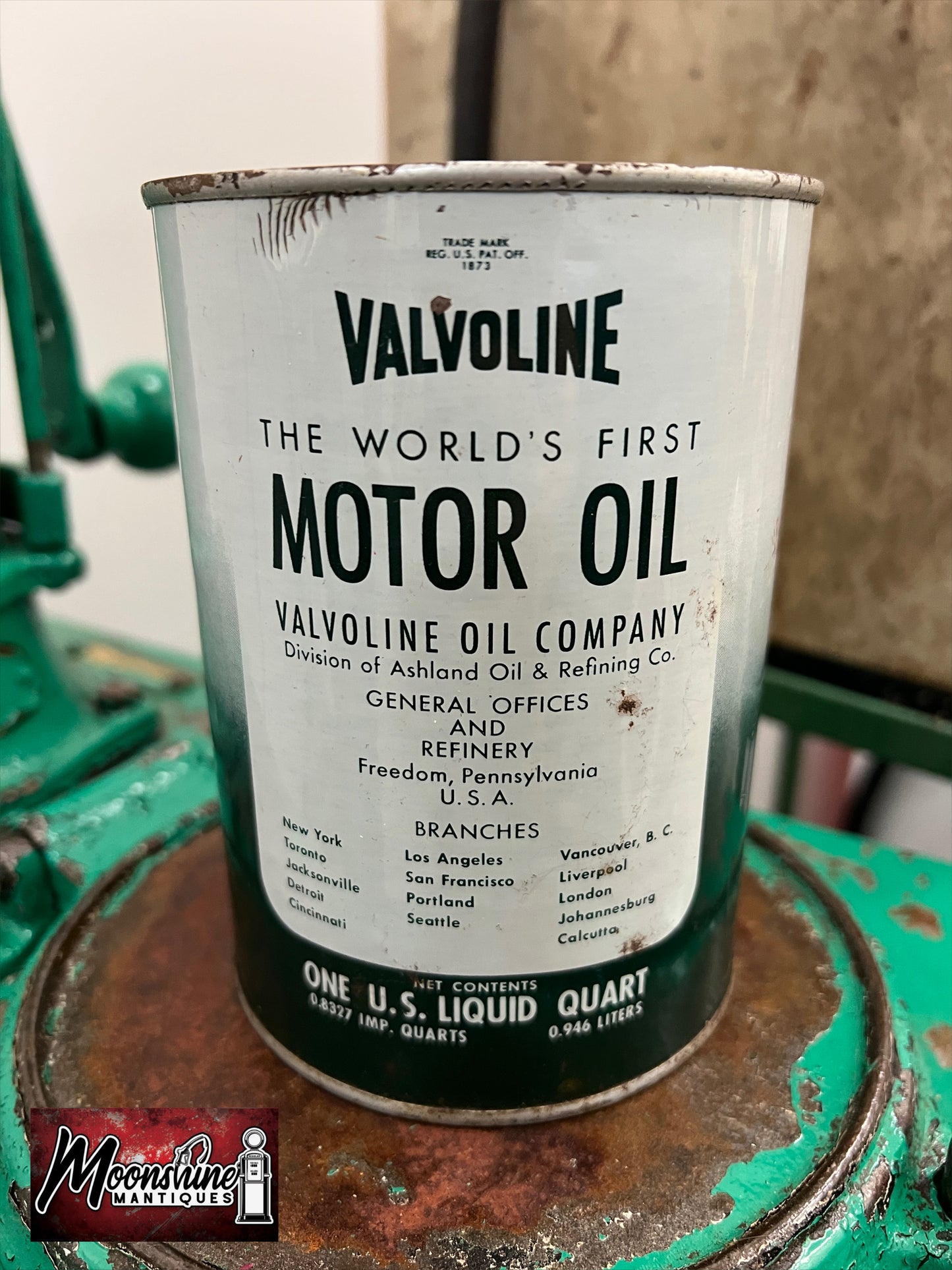 1950’s VALVOLINE Motor Oil Can 1 qt. - Free Shipping!