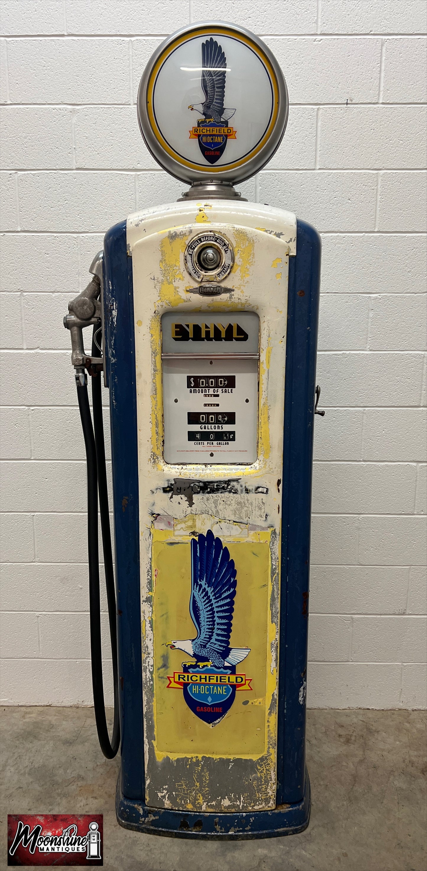 1940’s RICHFIELD GASOLINE Bennett 646 Gas Pump - Rustoration - Shipping Available!