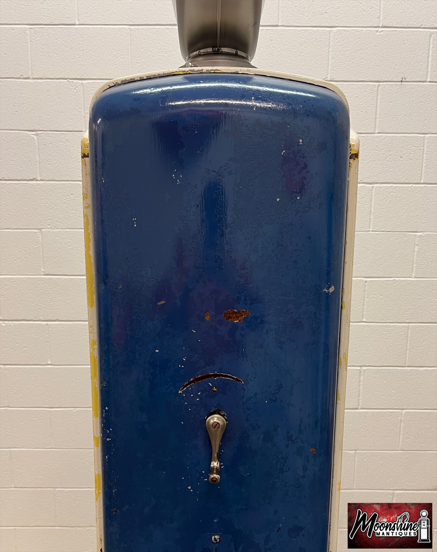 1940’s RICHFIELD GASOLINE Bennett 646 Gas Pump - Rustoration - Shipping Available!