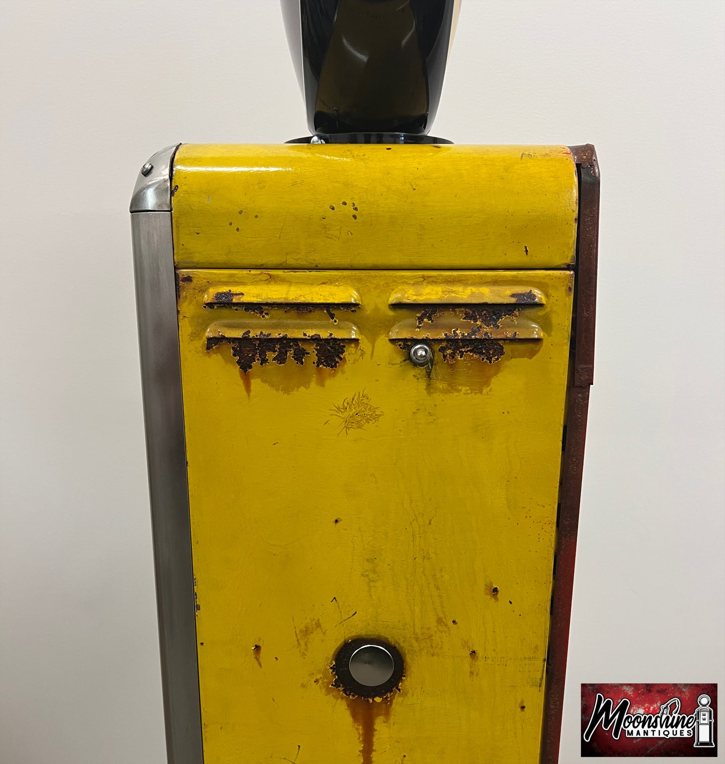 Rustoration 1940’s SIGNAL GASOLINE Bowser Gas Pump w/ Shelves - Mancave Decor - Free Shipping!