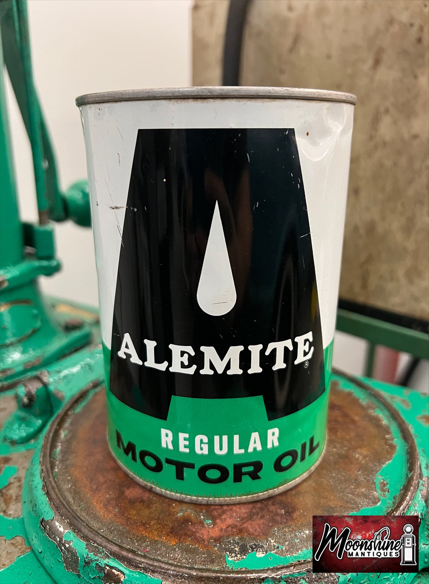1950’s ALEMITE Regular Motor Oil Can 1 qt. - Gas & Oil - Free Shipping!