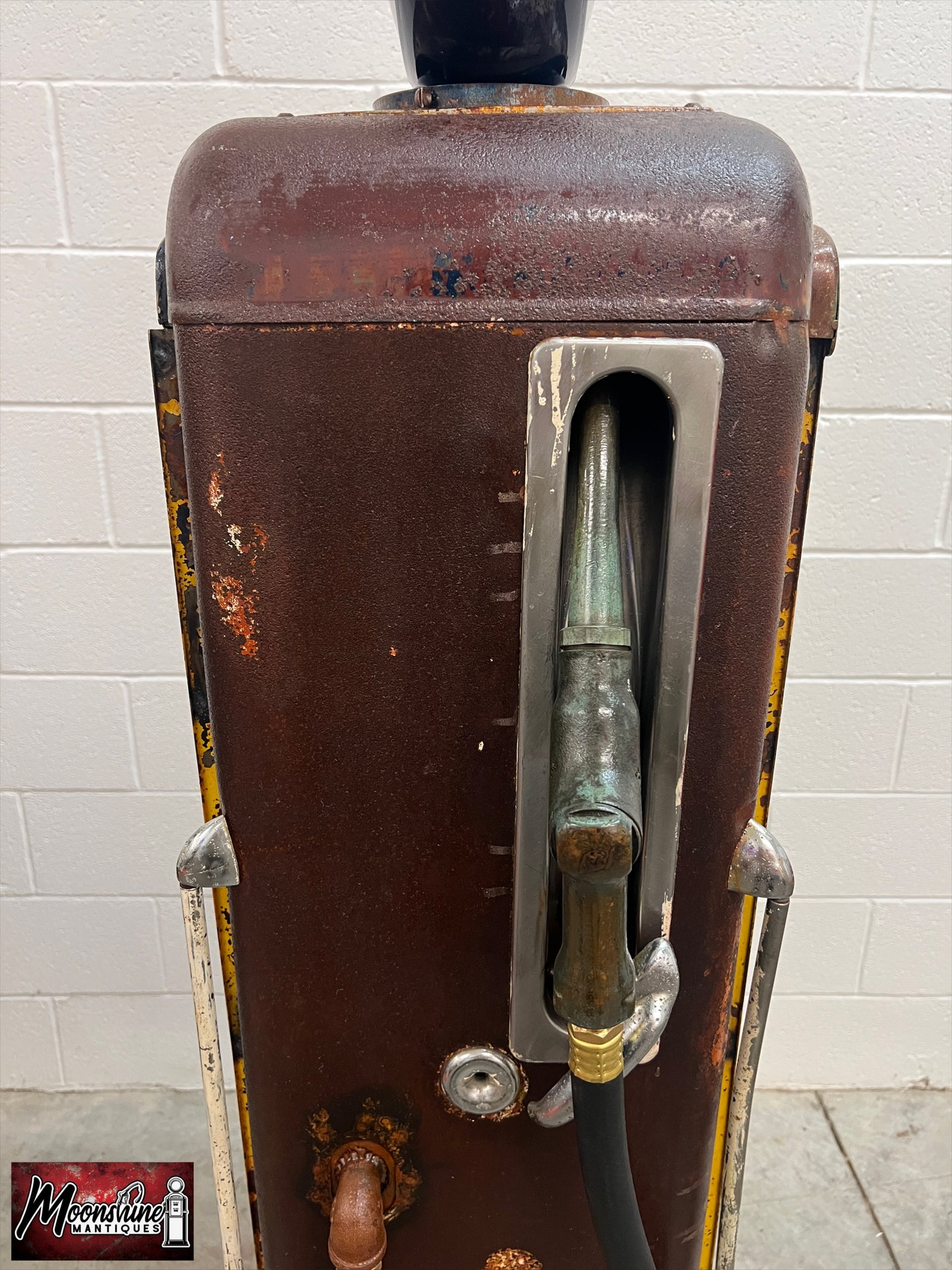 Rustoration 1940’s SUNOCO DYNAFUEL Gilbarco Gas Pump w/ Shelves - Mancave Decor - Free Shipping!