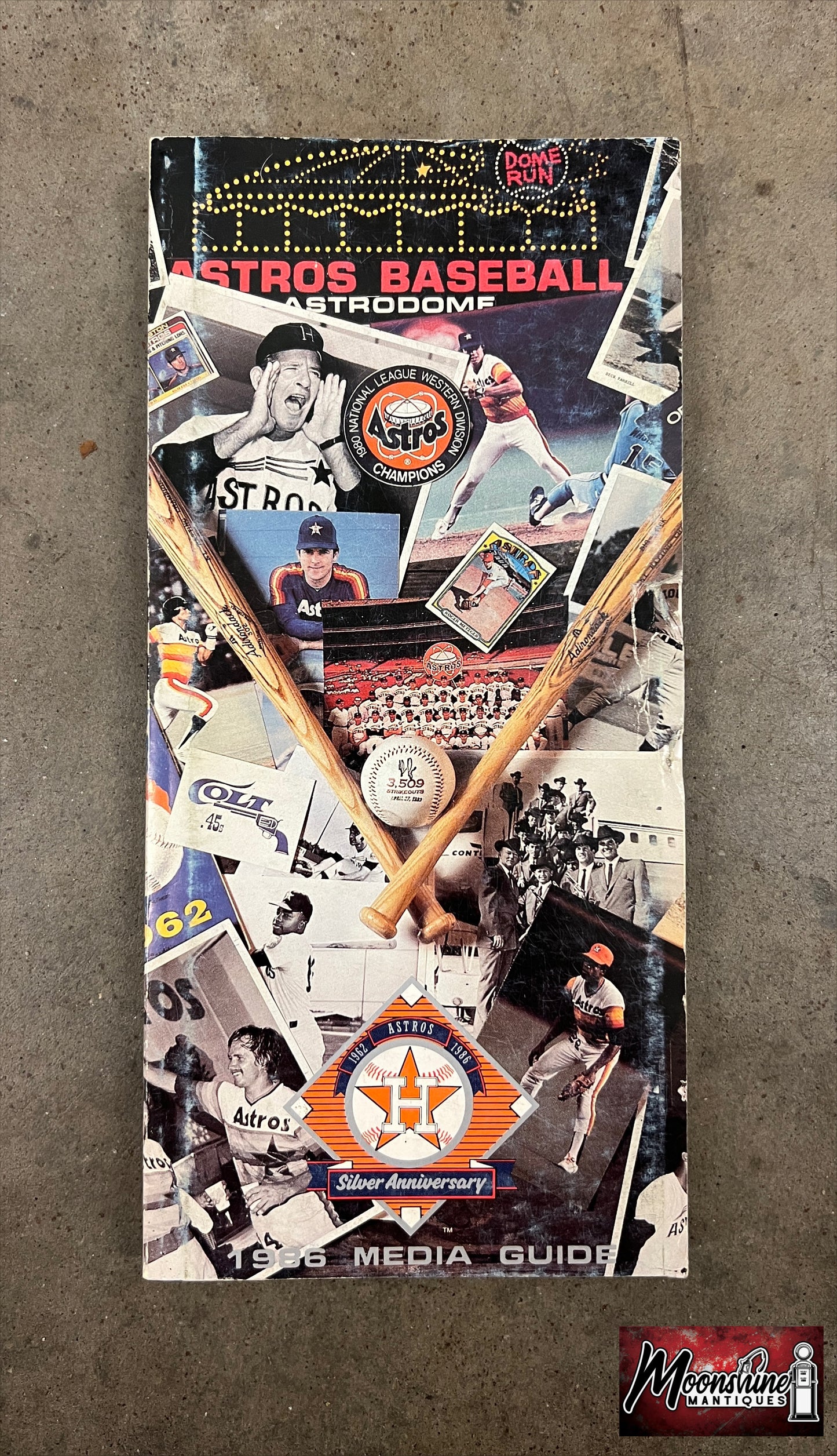 Lot of 3  - HOUSTON ASTROS Media Guides 1985 1986 1990 MLB Baseball - Free Shipping!