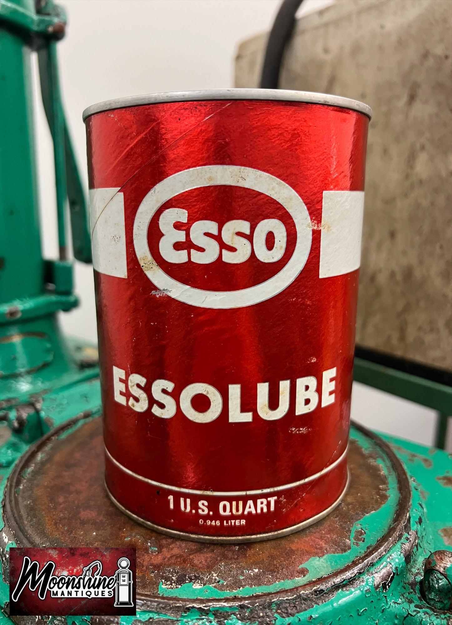 1960's ESSO Essolube Motor Oil Can 1 qt - Gas & Oil - Free Shipping!