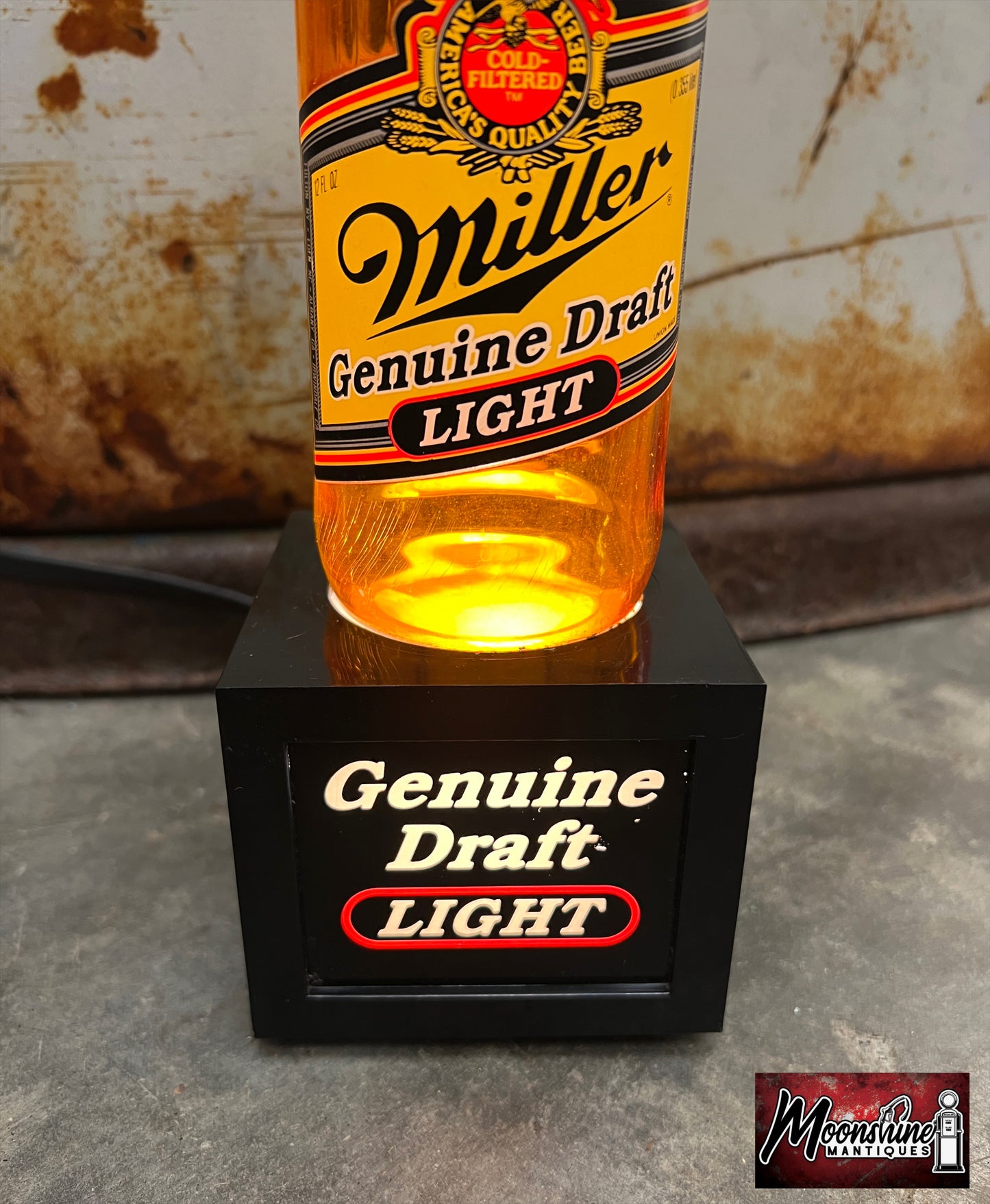 Vtg. MILLER GENUINE DRAFT Lighted Advertising Beer Bottle Sign - Free Shipping!