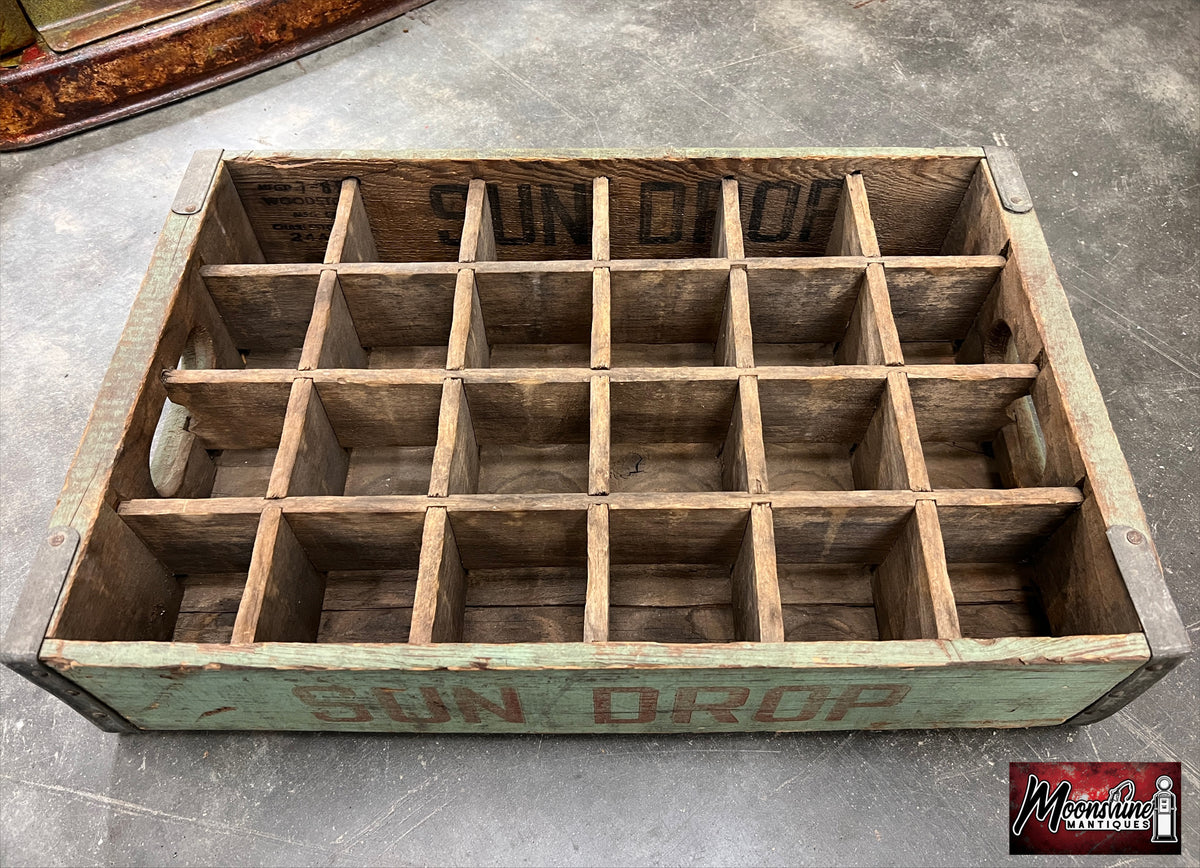 Vtg. 1960's SUN DROP Drink Bottle Wooden Crate / Carrier - Free Shipping!