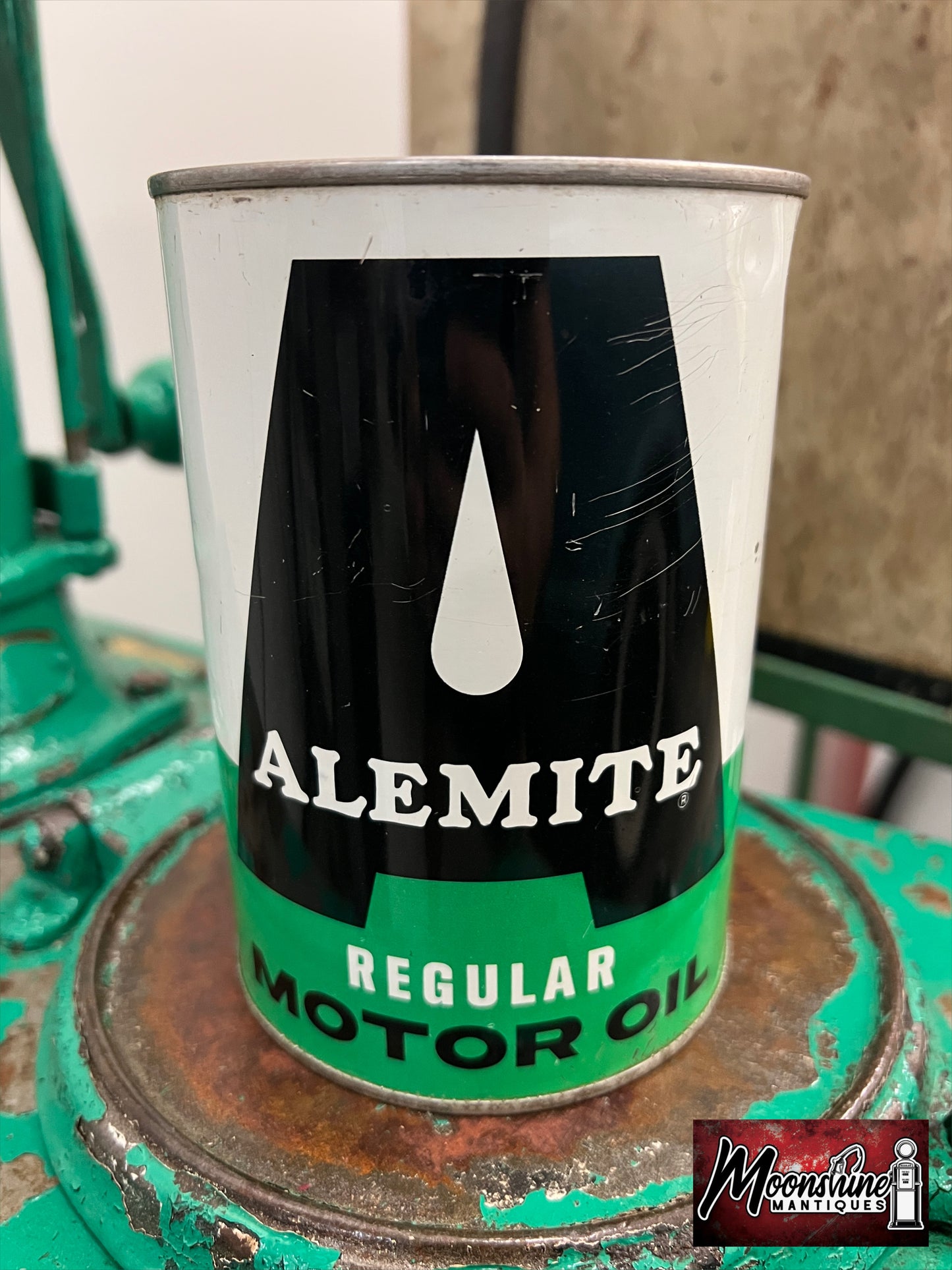 1950’s ALEMITE Regular Motor Oil Can 1 qt. - Gas & Oil - Free Shipping!