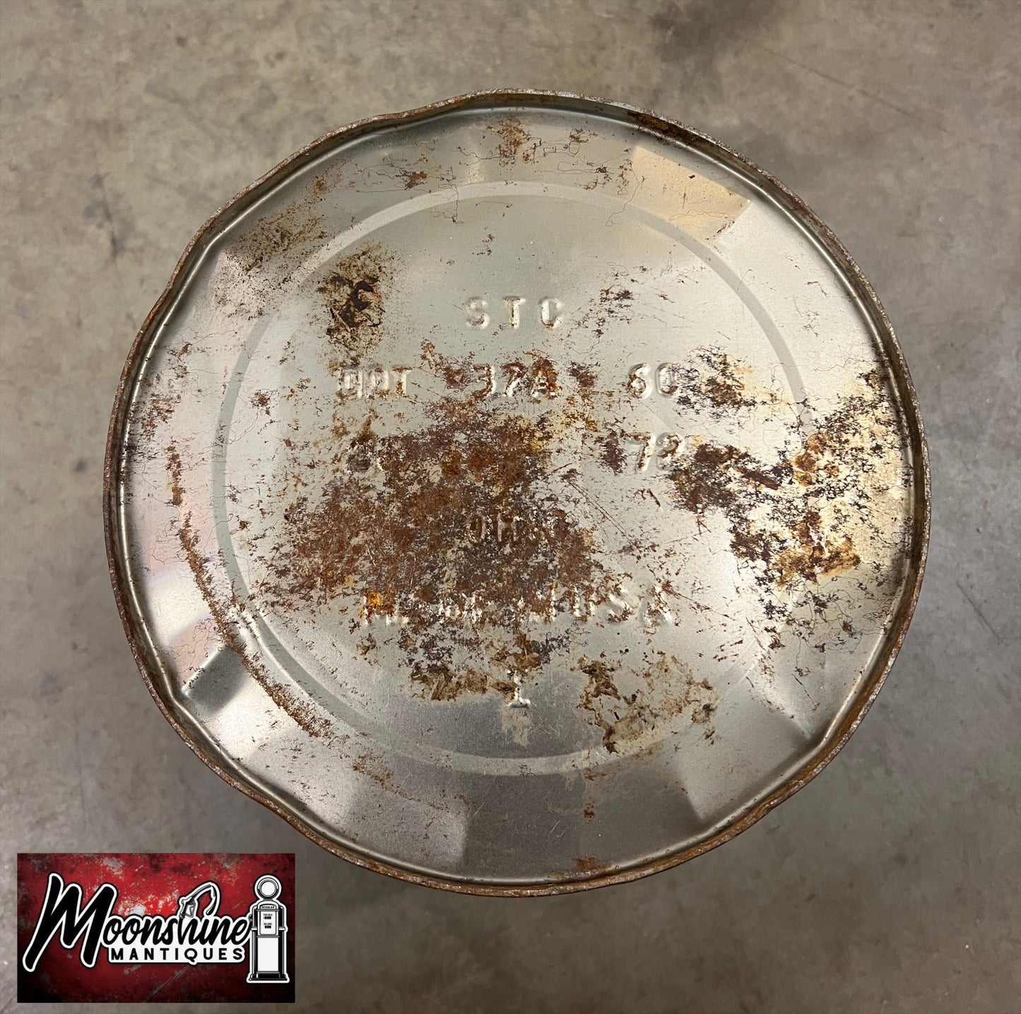 1970’s ESSO 5 Gallon Oil / Grease Can - Gas & Oil - Free Shipping!