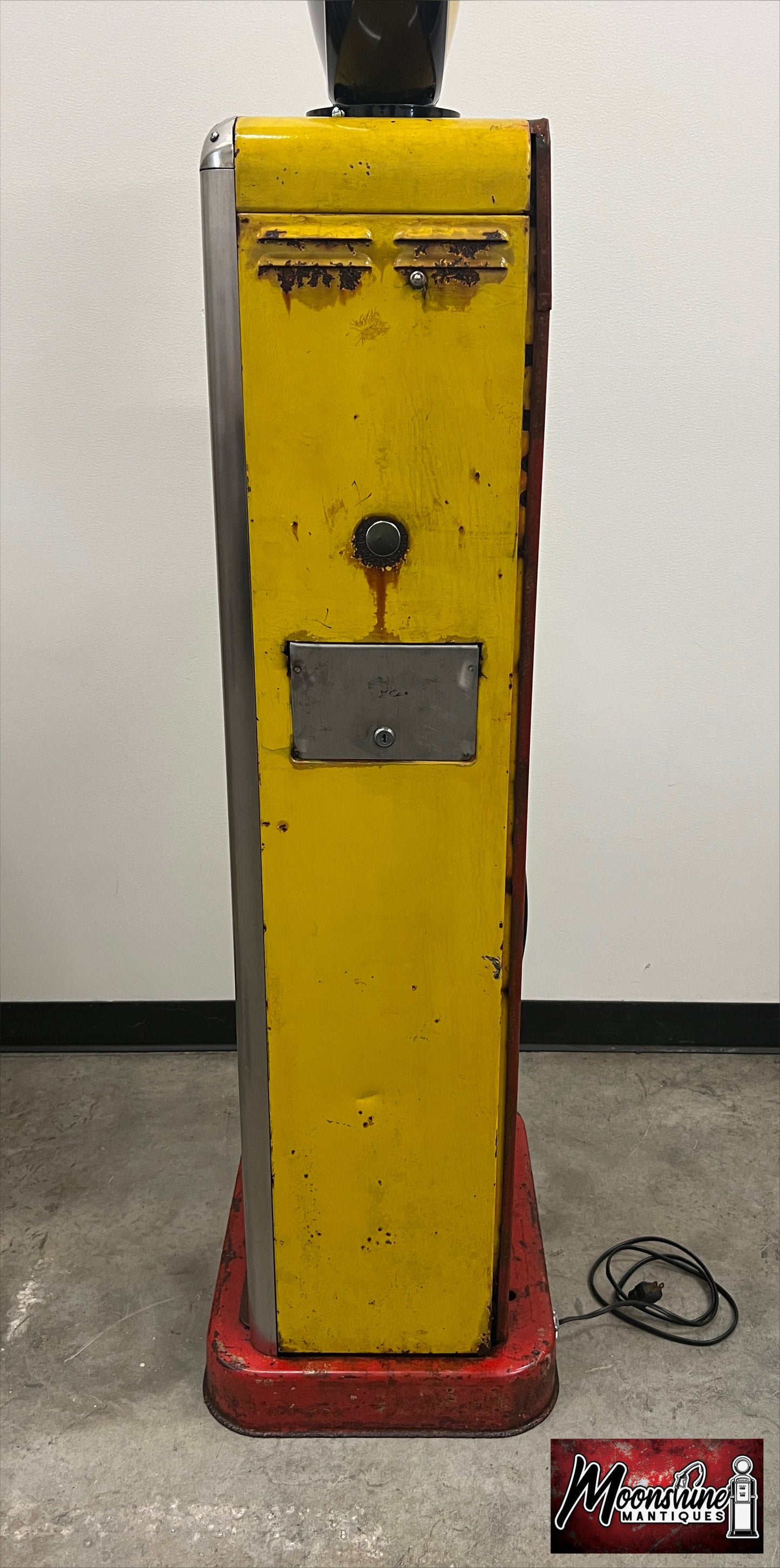 Rustoration 1940’s SIGNAL GASOLINE Bowser Gas Pump w/ Shelves - Mancave Decor - Free Shipping!