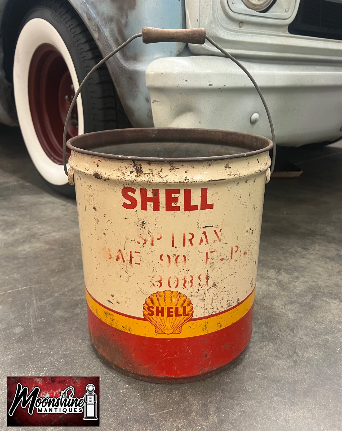 1950’s SHELL Gear Oil 5 Gallon Can - Gas & Oil - Free Shipping!