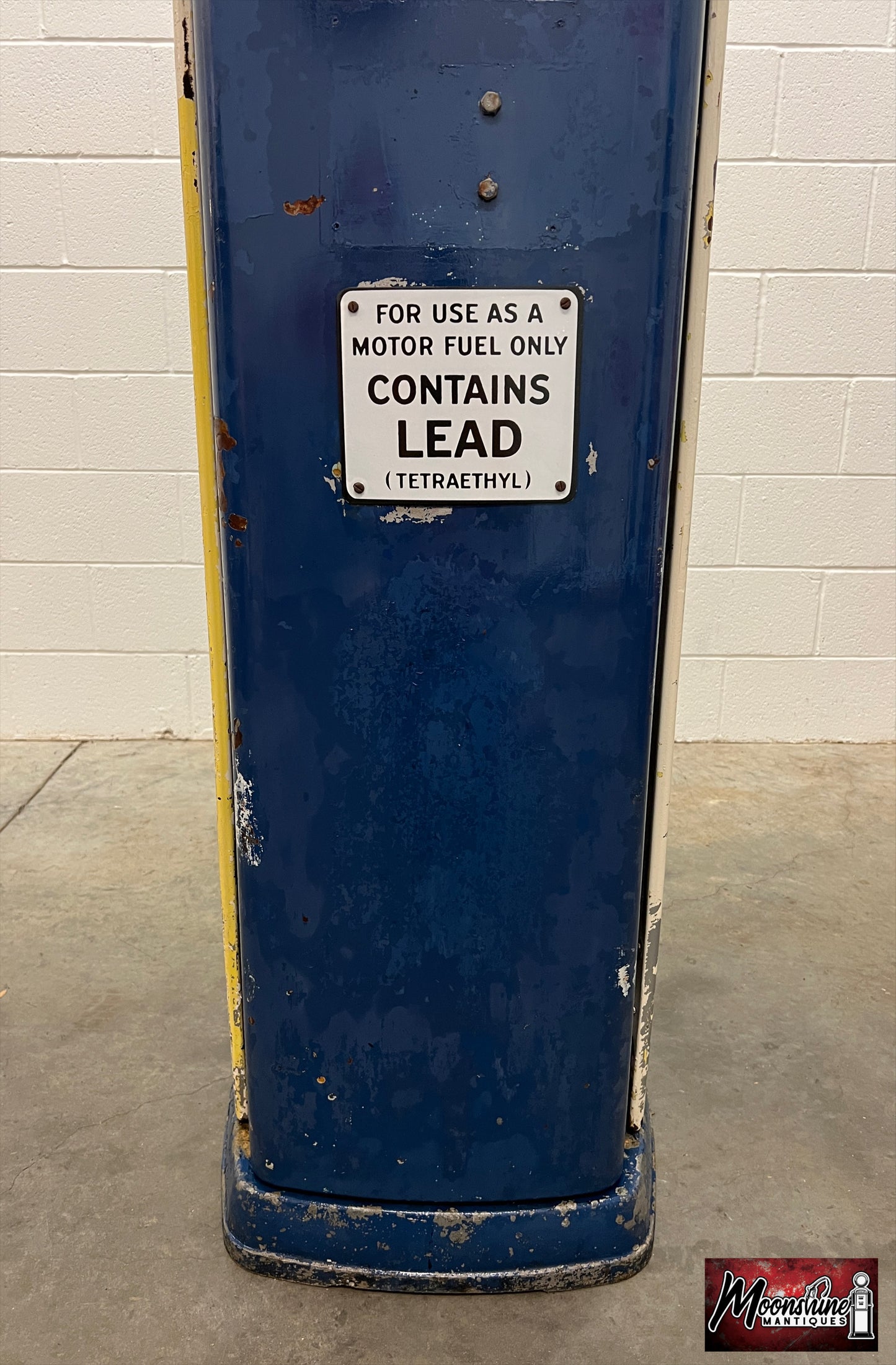 1940’s RICHFIELD GASOLINE Bennett 646 Gas Pump - Rustoration - Shipping Available!