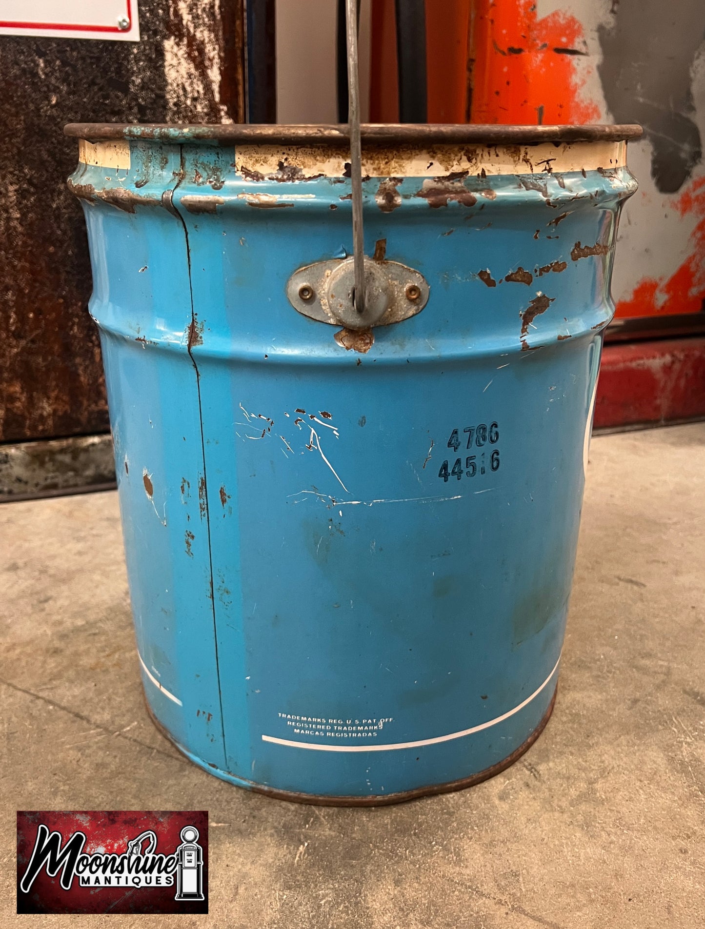 1970’s ESSO 5 Gallon Oil / Grease Can - Gas & Oil - Free Shipping!