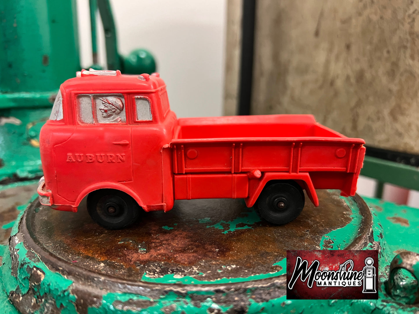 Vtg. 1950's AUBURN Toy Dump Truck - Made in USA - Free Shipping!