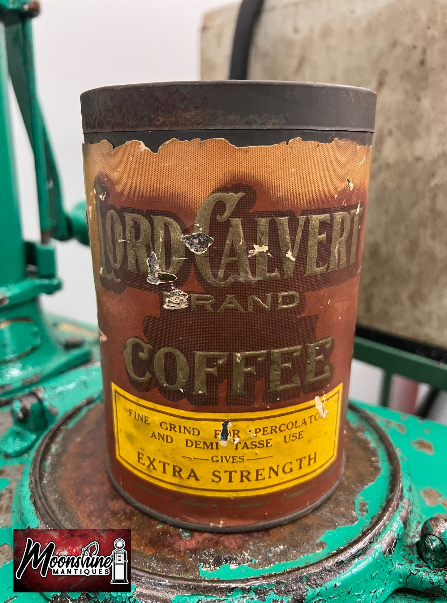 Vtg. LORD CALVERT Coffee Tin Can - Free Shipping!