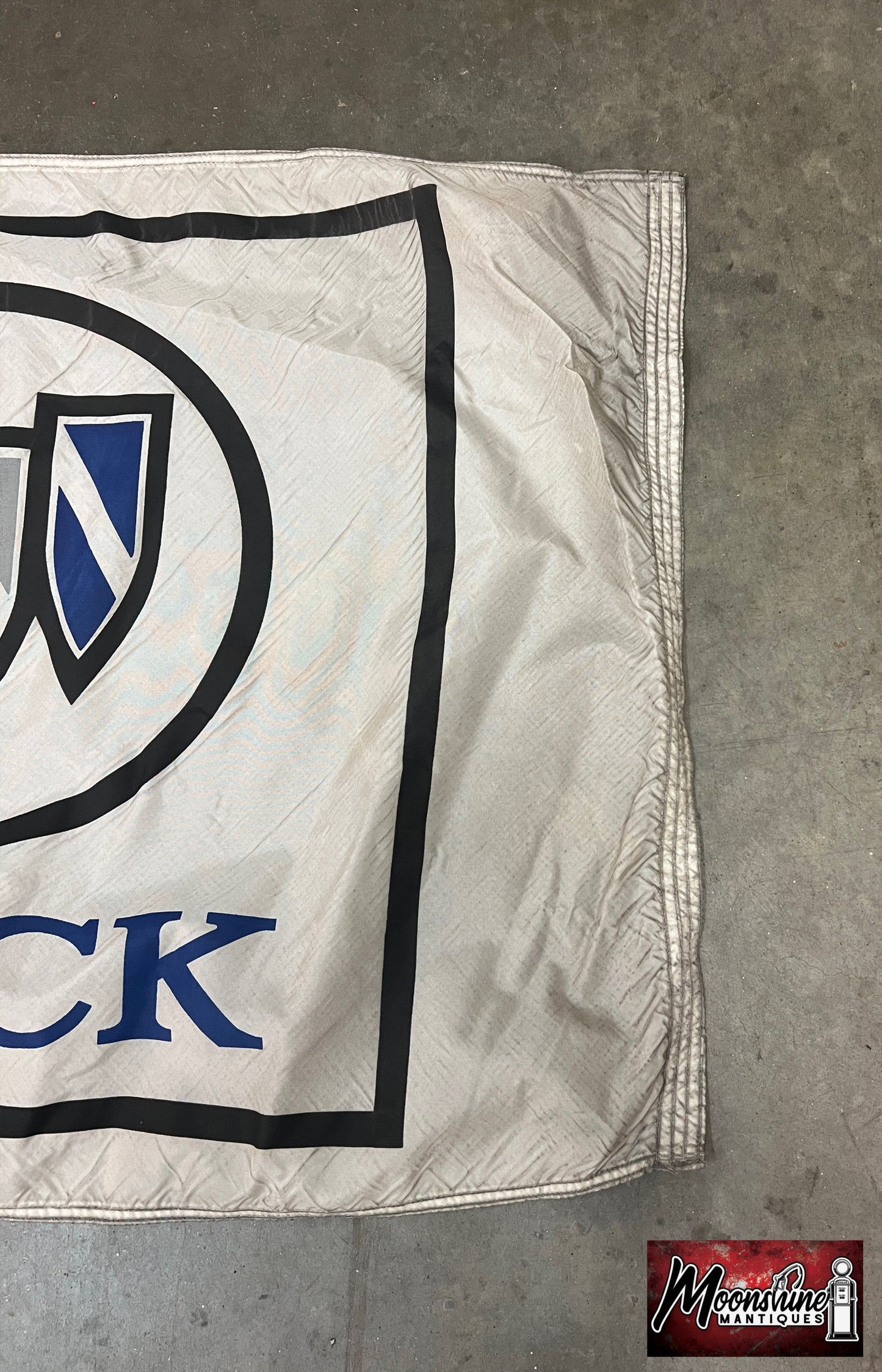 Vtg. BUICK Dealership Flag / Sign - GM General Motors - Free Shipping!