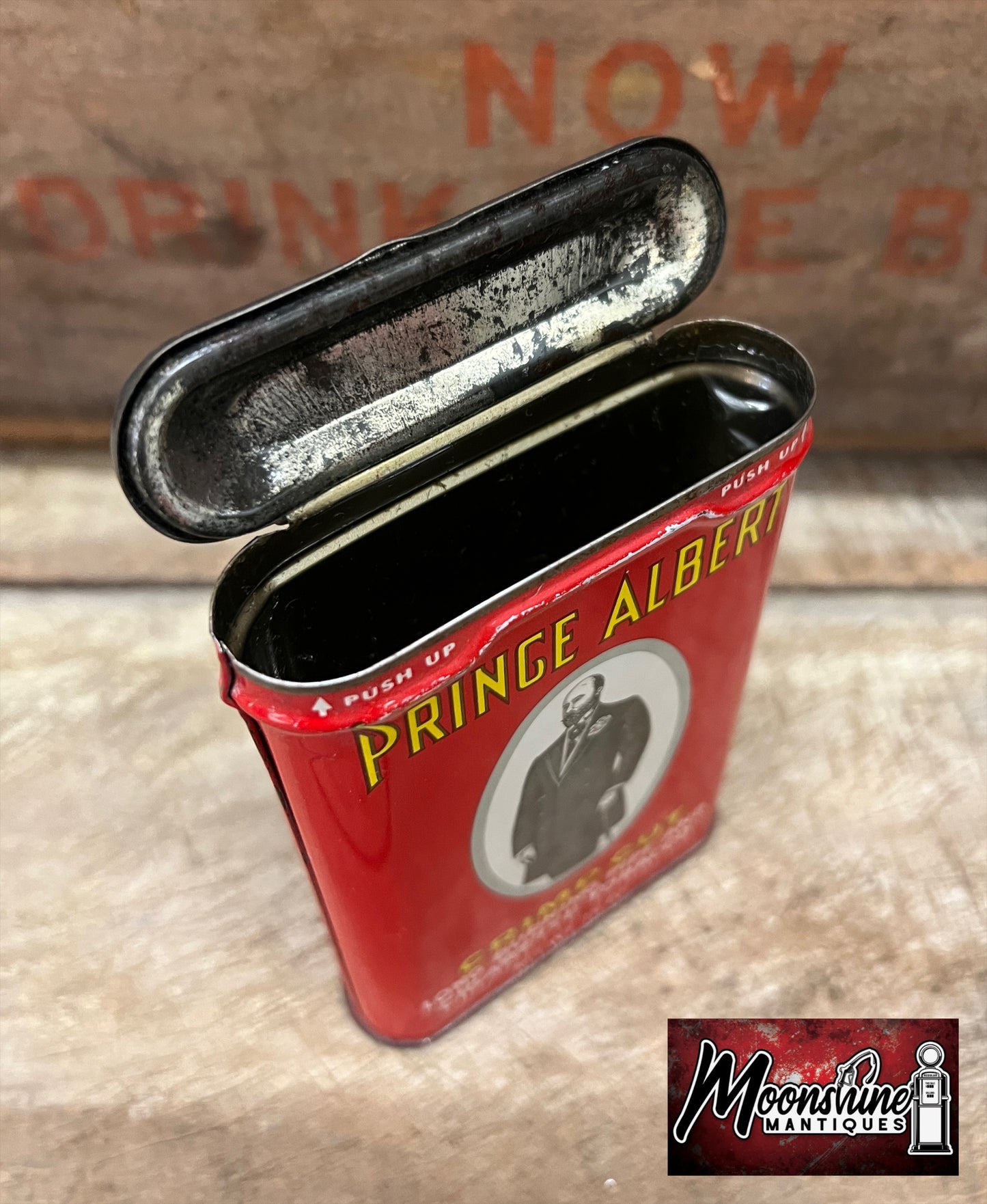 Vtg. PRINCE ALBERT Smoking Tobacco Pocket Tin - Free Shipping!