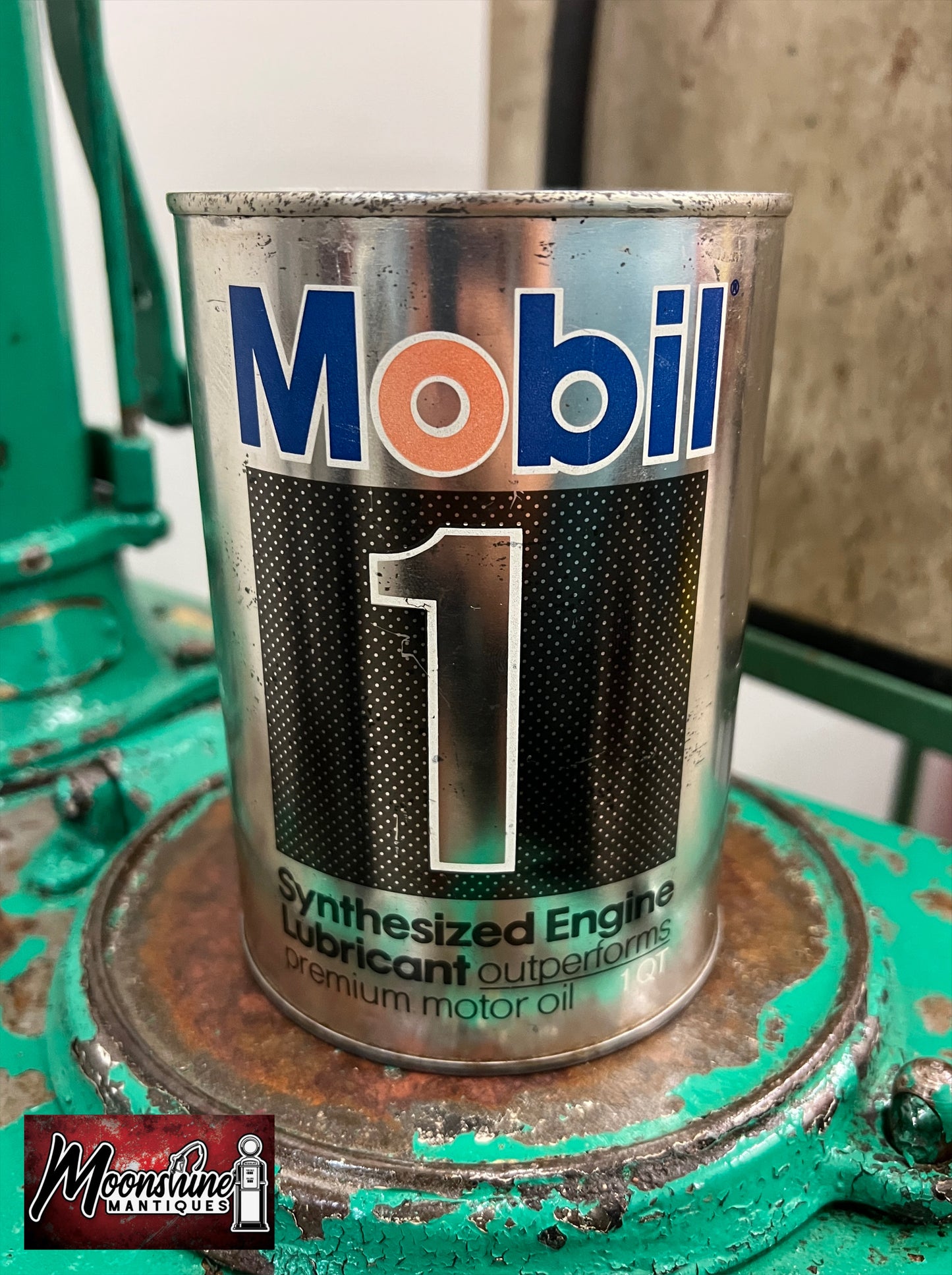 Vtg. 1970's MOBIL 1 Motor Oil Can 1 qt - Gas & Oil - Free Shipping!
